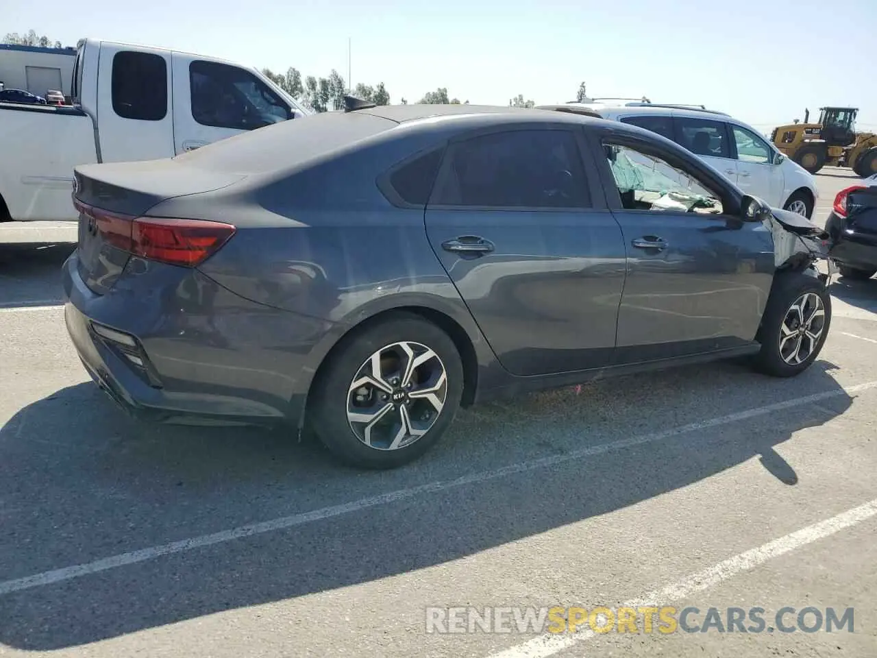 3 Photograph of a damaged car 3KPF24AD3LE179949 KIA FORTE 2020