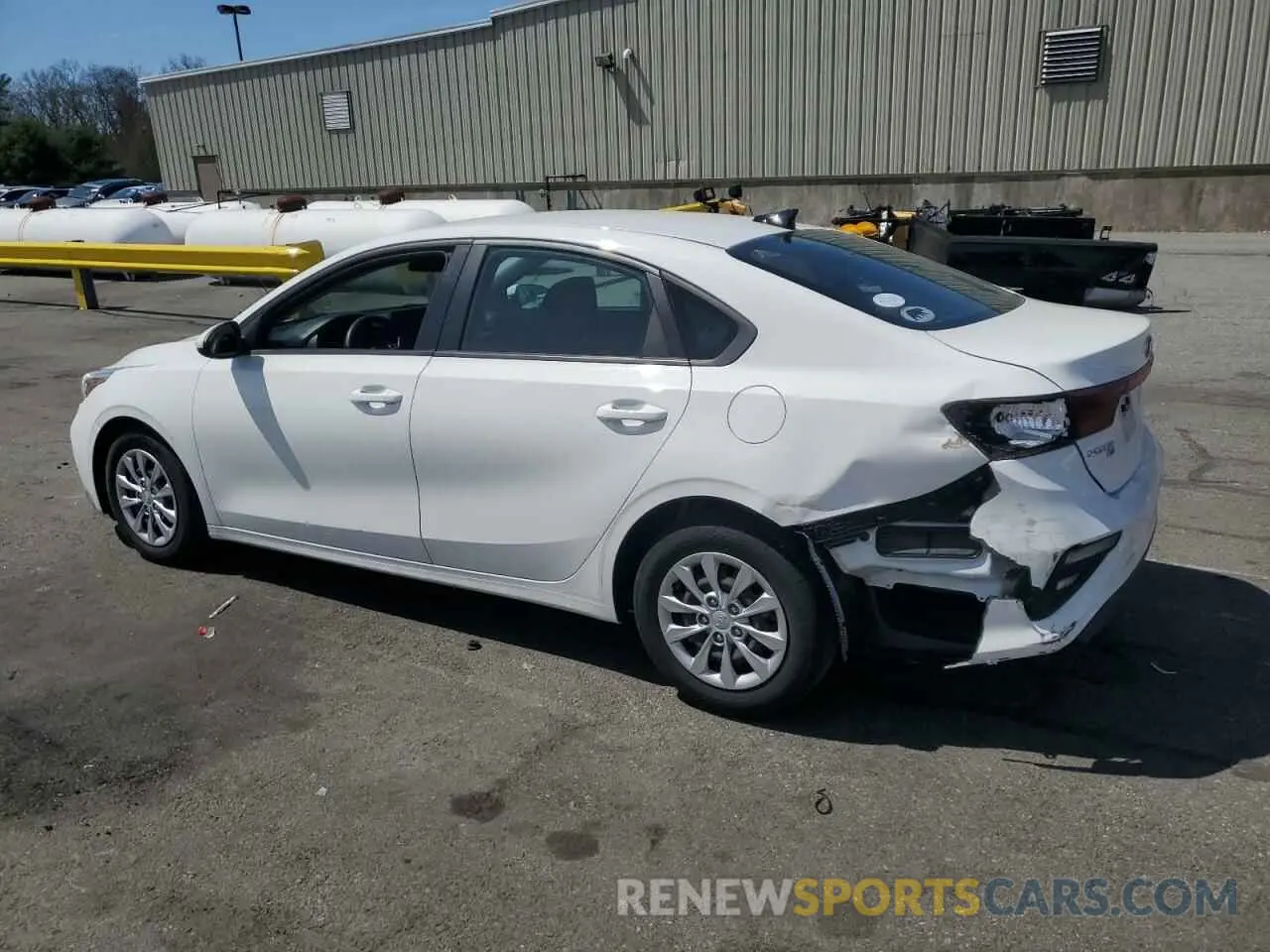 2 Photograph of a damaged car 3KPF24AD3LE182222 KIA FORTE 2020