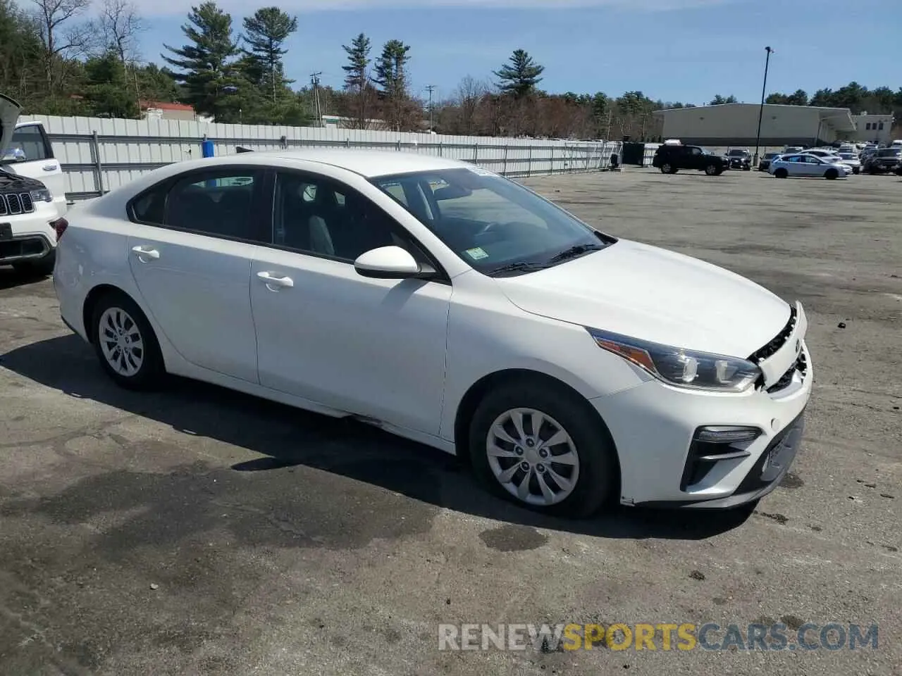 4 Photograph of a damaged car 3KPF24AD3LE182222 KIA FORTE 2020