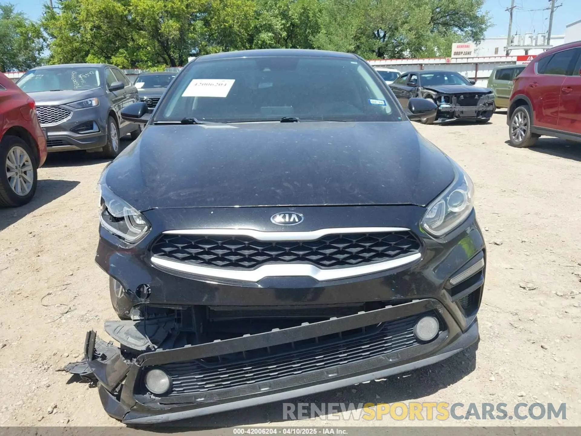 11 Photograph of a damaged car 3KPF24AD3LE187713 KIA FORTE 2020