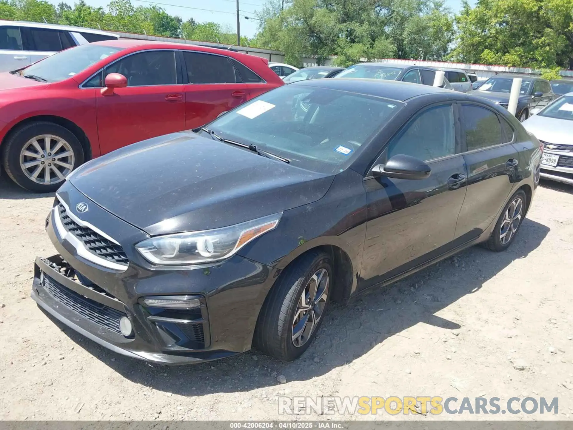 2 Photograph of a damaged car 3KPF24AD3LE187713 KIA FORTE 2020