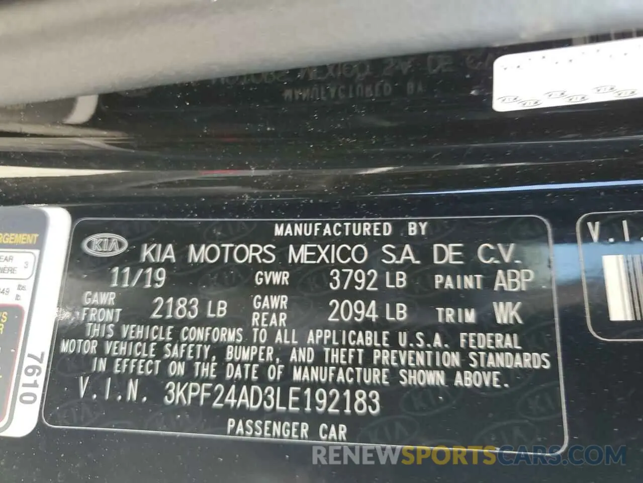 12 Photograph of a damaged car 3KPF24AD3LE192183 KIA FORTE 2020