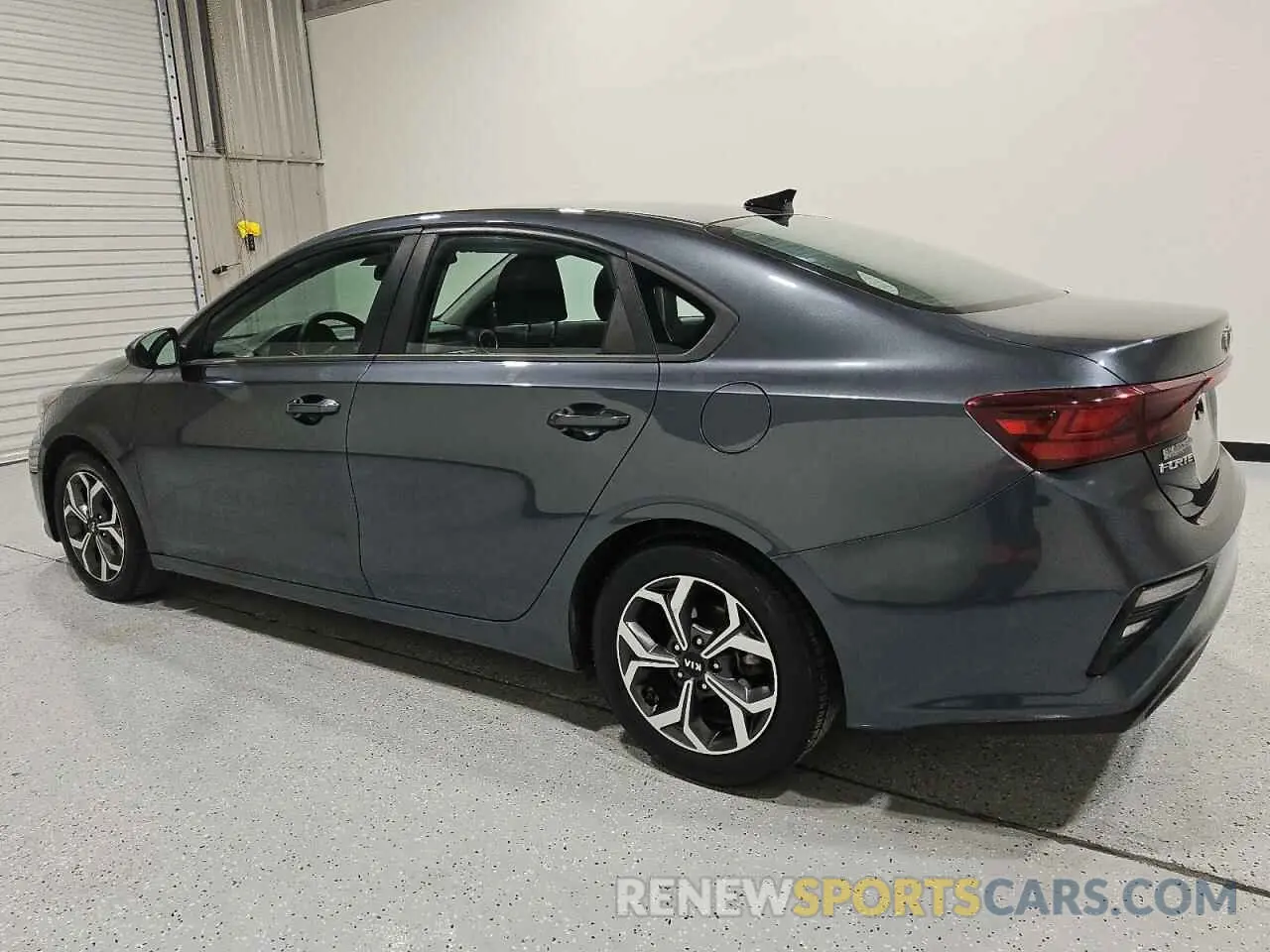 2 Photograph of a damaged car 3KPF24AD3LE192233 KIA FORTE 2020