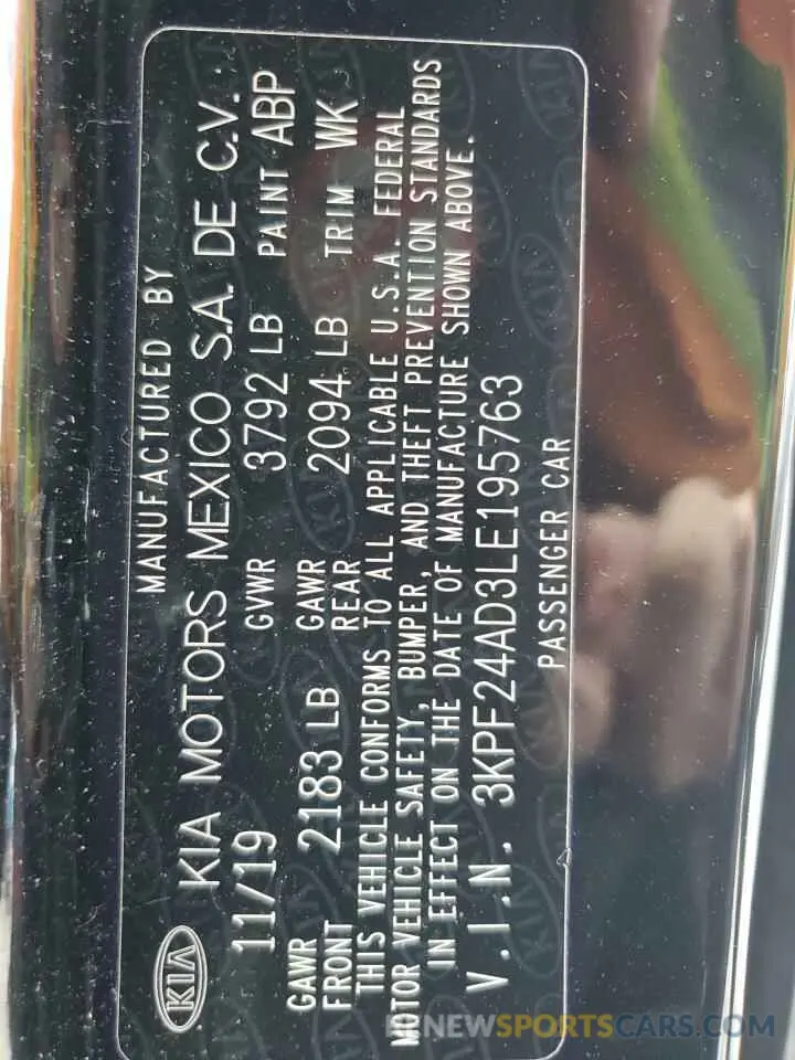 12 Photograph of a damaged car 3KPF24AD3LE195763 KIA FORTE 2020