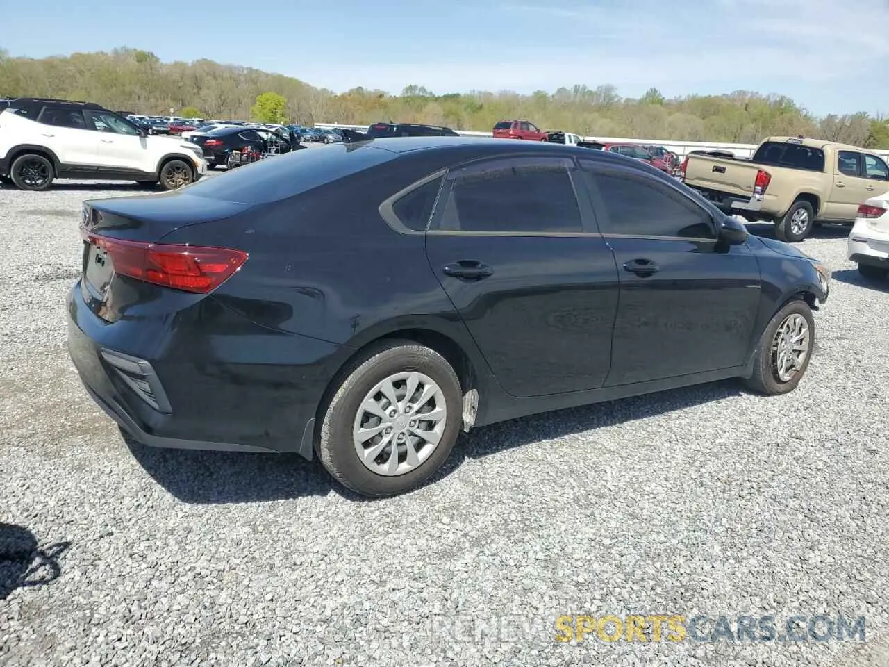 3 Photograph of a damaged car 3KPF24AD3LE205076 KIA FORTE 2020