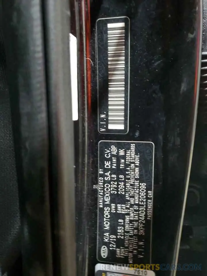 13 Photograph of a damaged car 3KPF24AD3LE206096 KIA FORTE 2020