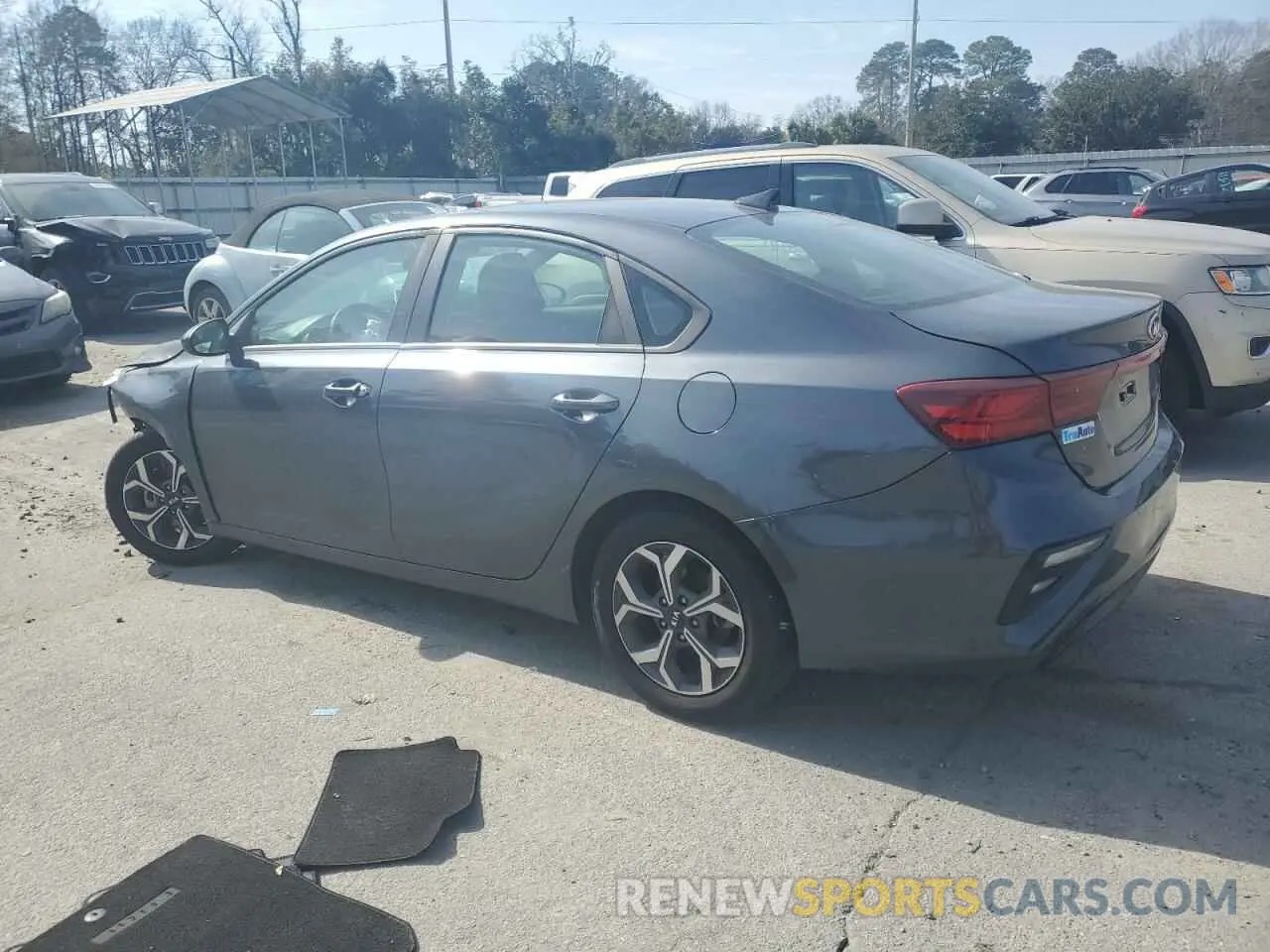 2 Photograph of a damaged car 3KPF24AD3LE224078 KIA FORTE 2020