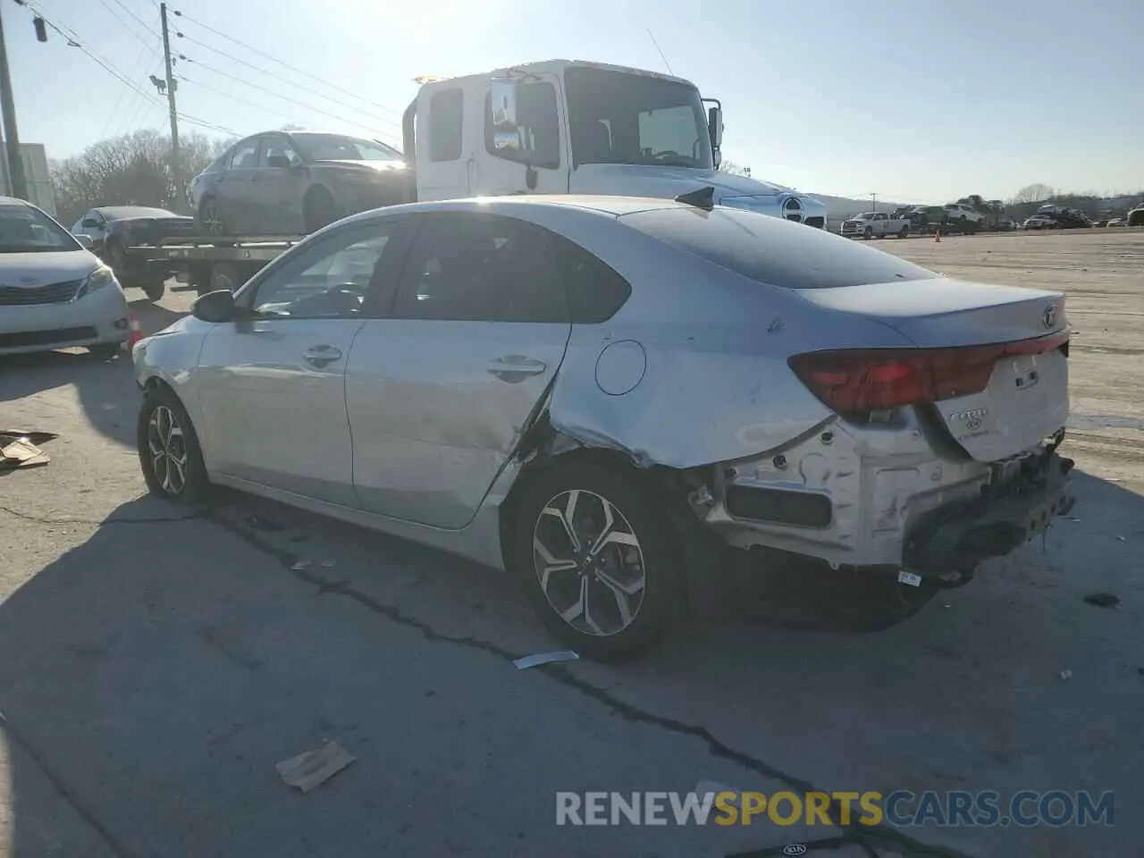 2 Photograph of a damaged car 3KPF24AD3LE225473 KIA FORTE 2020