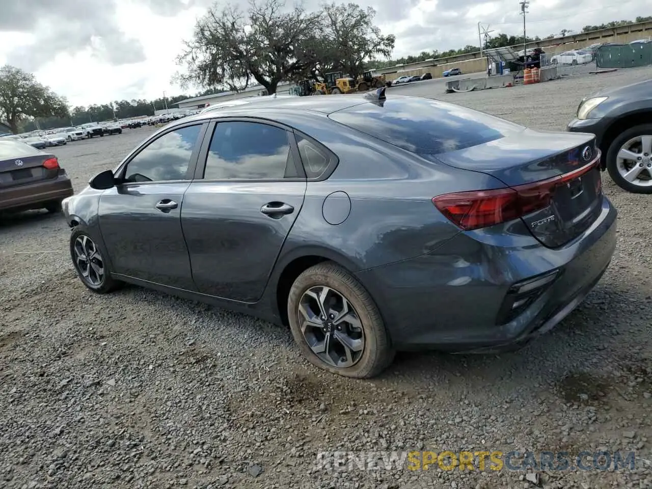 2 Photograph of a damaged car 3KPF24AD3LE231158 KIA FORTE 2020