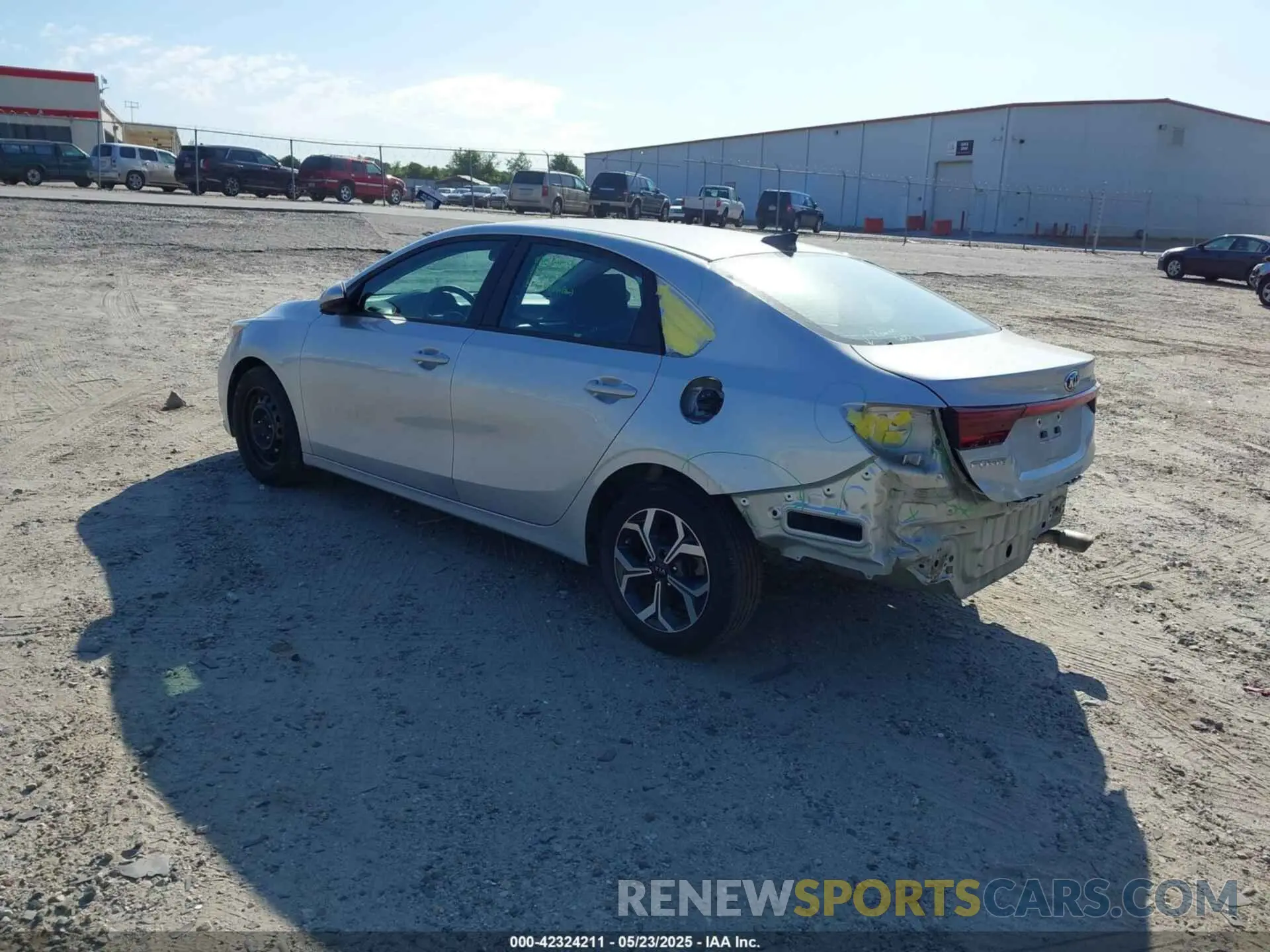 3 Photograph of a damaged car 3KPF24AD3LE234805 KIA FORTE 2020