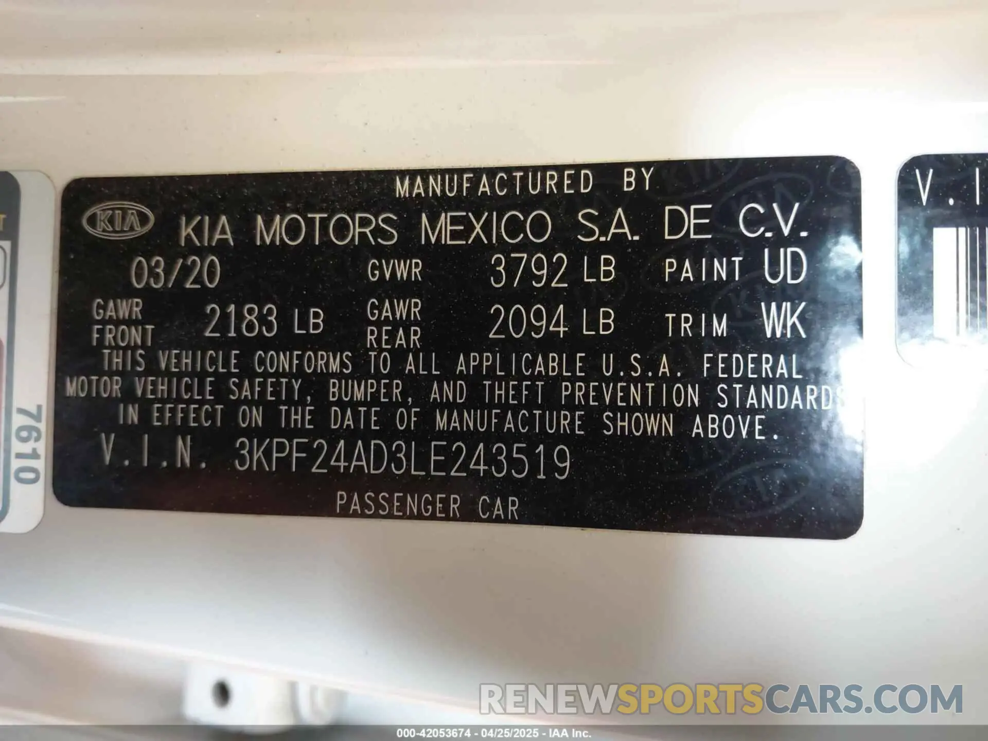 9 Photograph of a damaged car 3KPF24AD3LE243519 KIA FORTE 2020