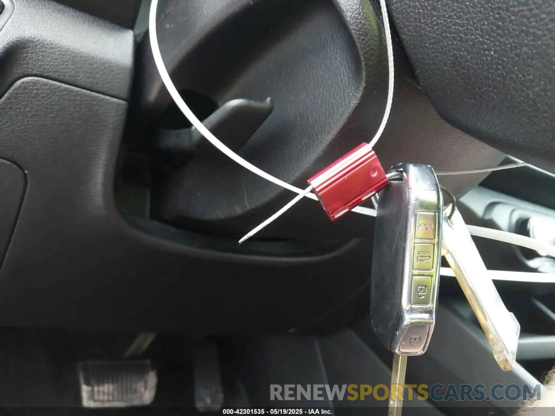 11 Photograph of a damaged car 3KPF24AD3LE252320 KIA FORTE 2020
