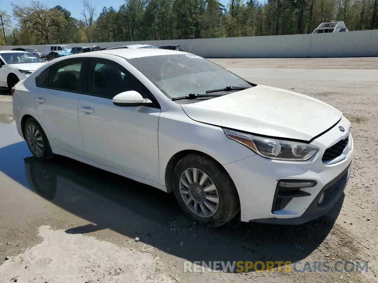 4 Photograph of a damaged car 3KPF24AD3LE257405 KIA FORTE 2020