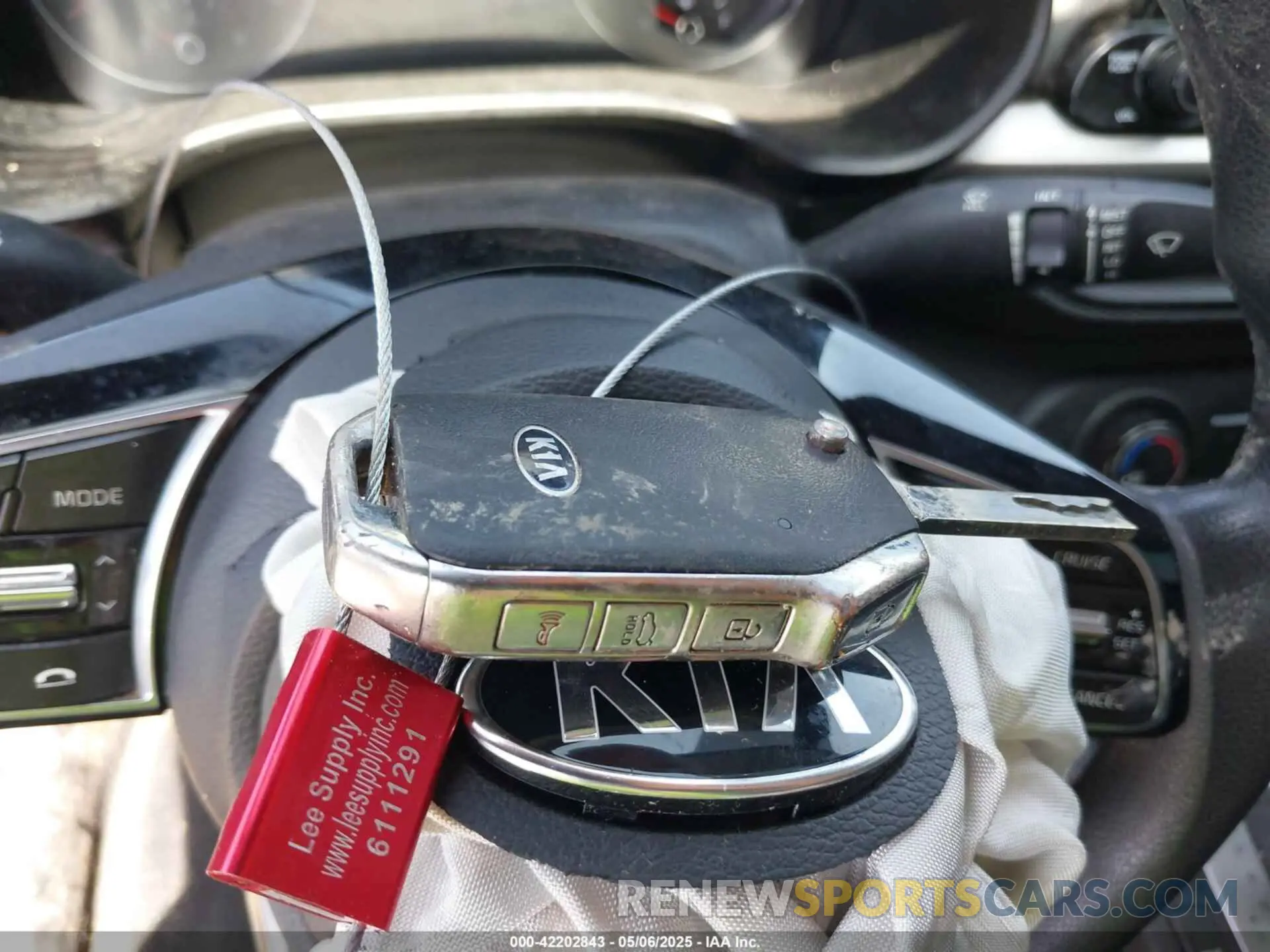 11 Photograph of a damaged car 3KPF24AD3LE260269 KIA FORTE 2020