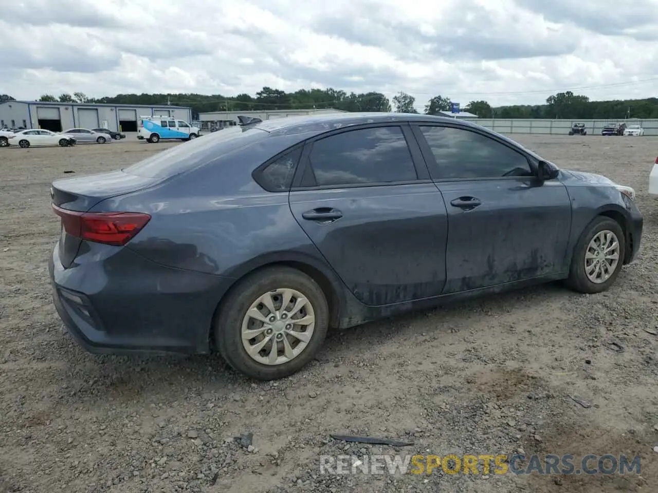3 Photograph of a damaged car 3KPF24AD4LE159029 KIA FORTE 2020