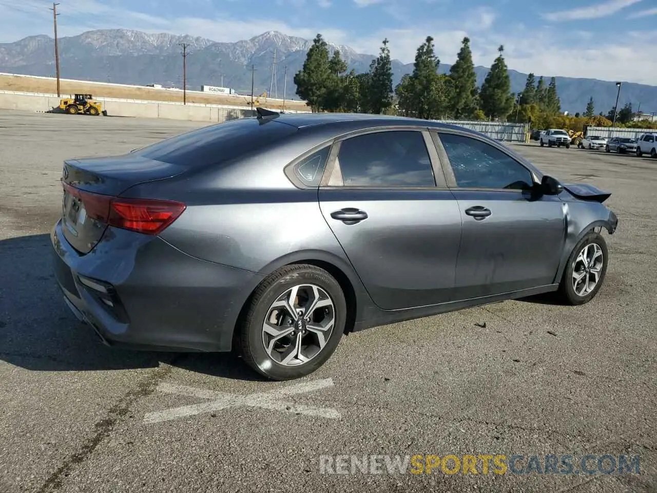 3 Photograph of a damaged car 3KPF24AD4LE165980 KIA FORTE 2020
