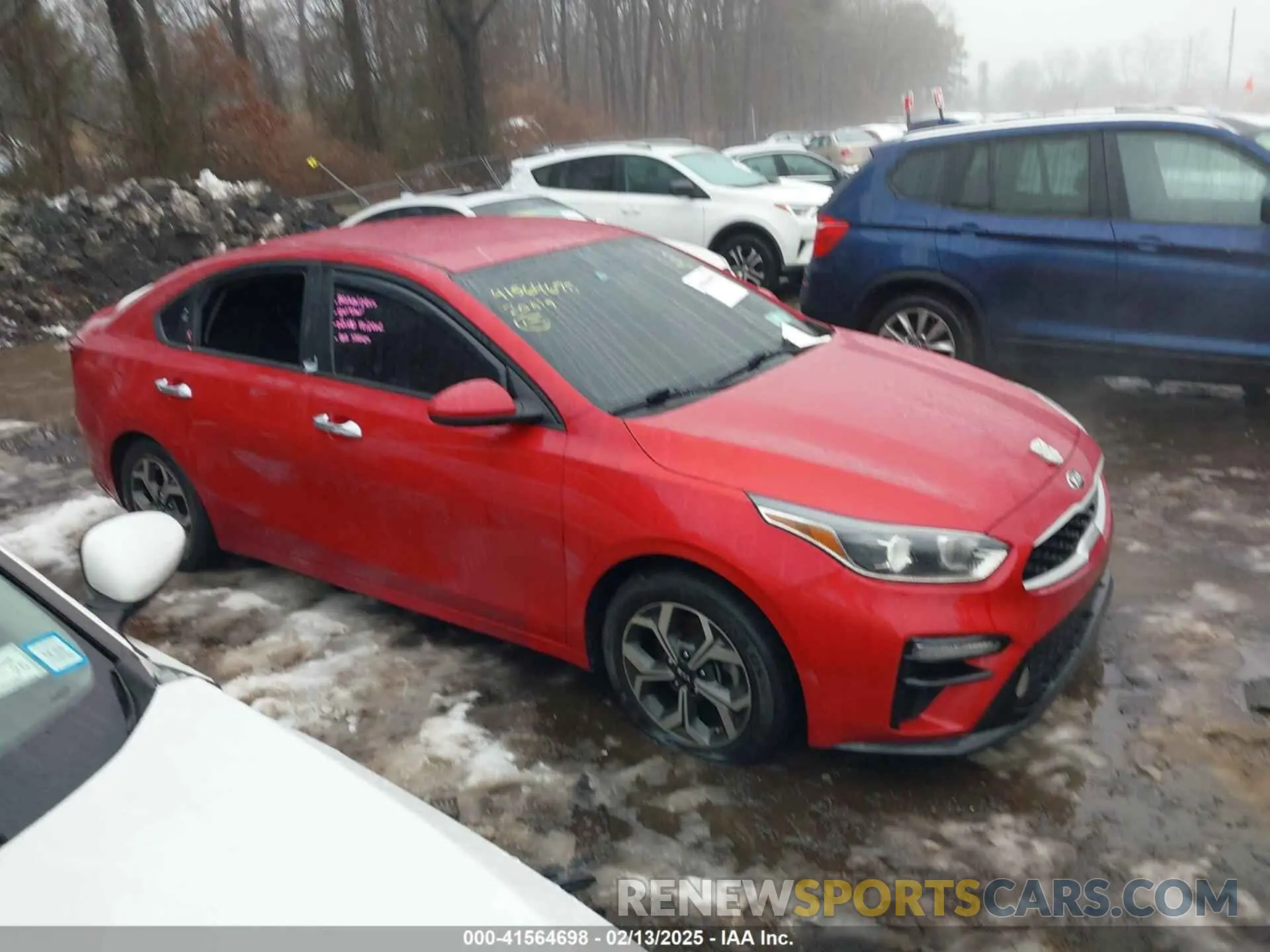 13 Photograph of a damaged car 3KPF24AD4LE184223 KIA FORTE 2020