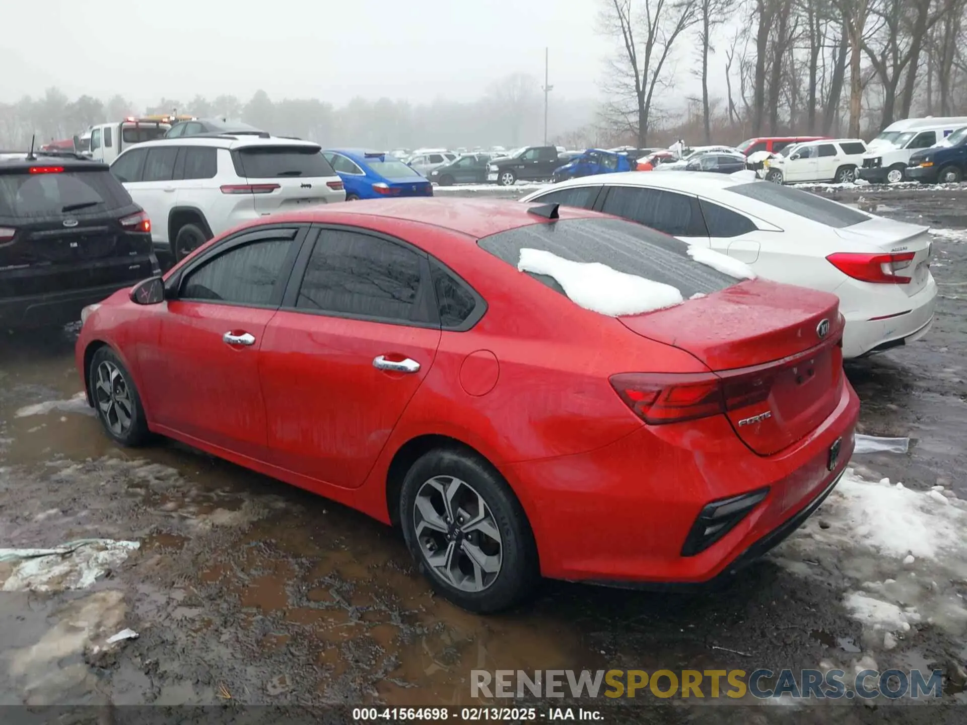 14 Photograph of a damaged car 3KPF24AD4LE184223 KIA FORTE 2020