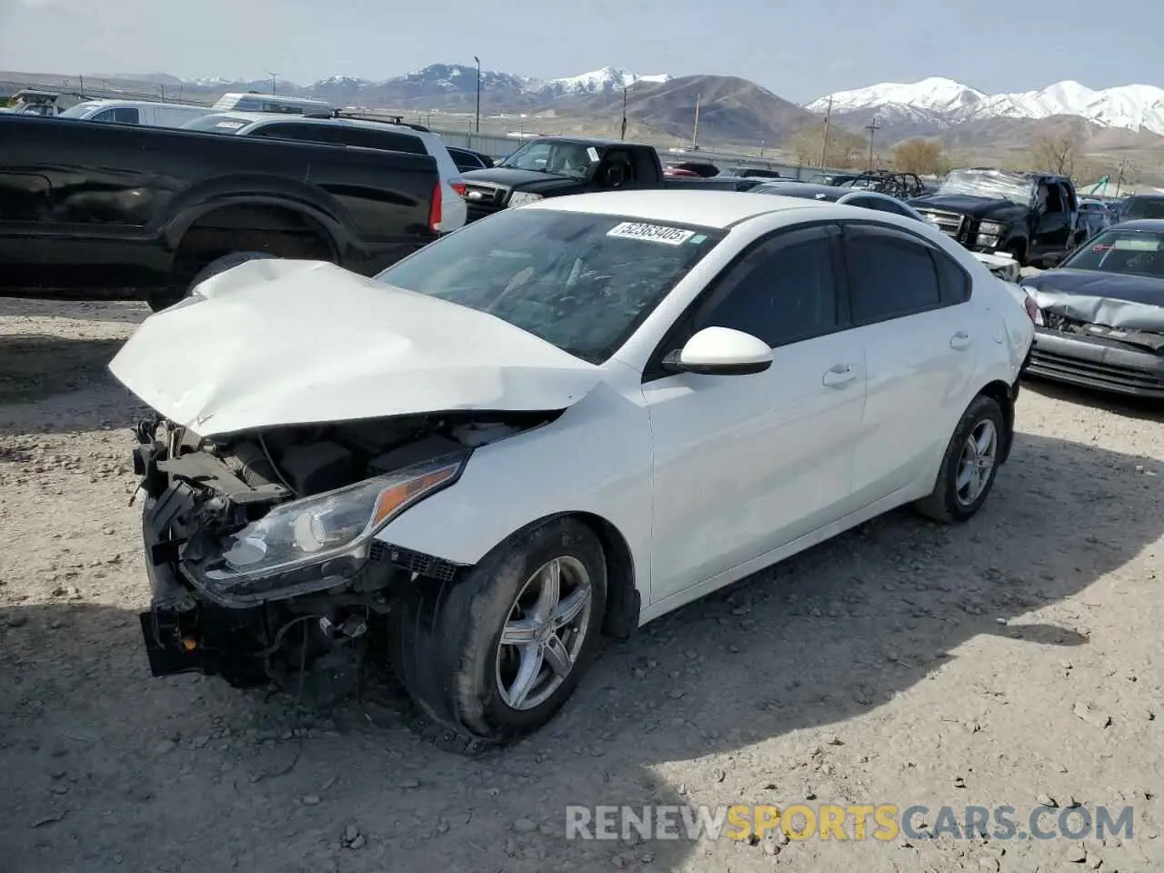 1 Photograph of a damaged car 3KPF24AD4LE189454 KIA FORTE 2020