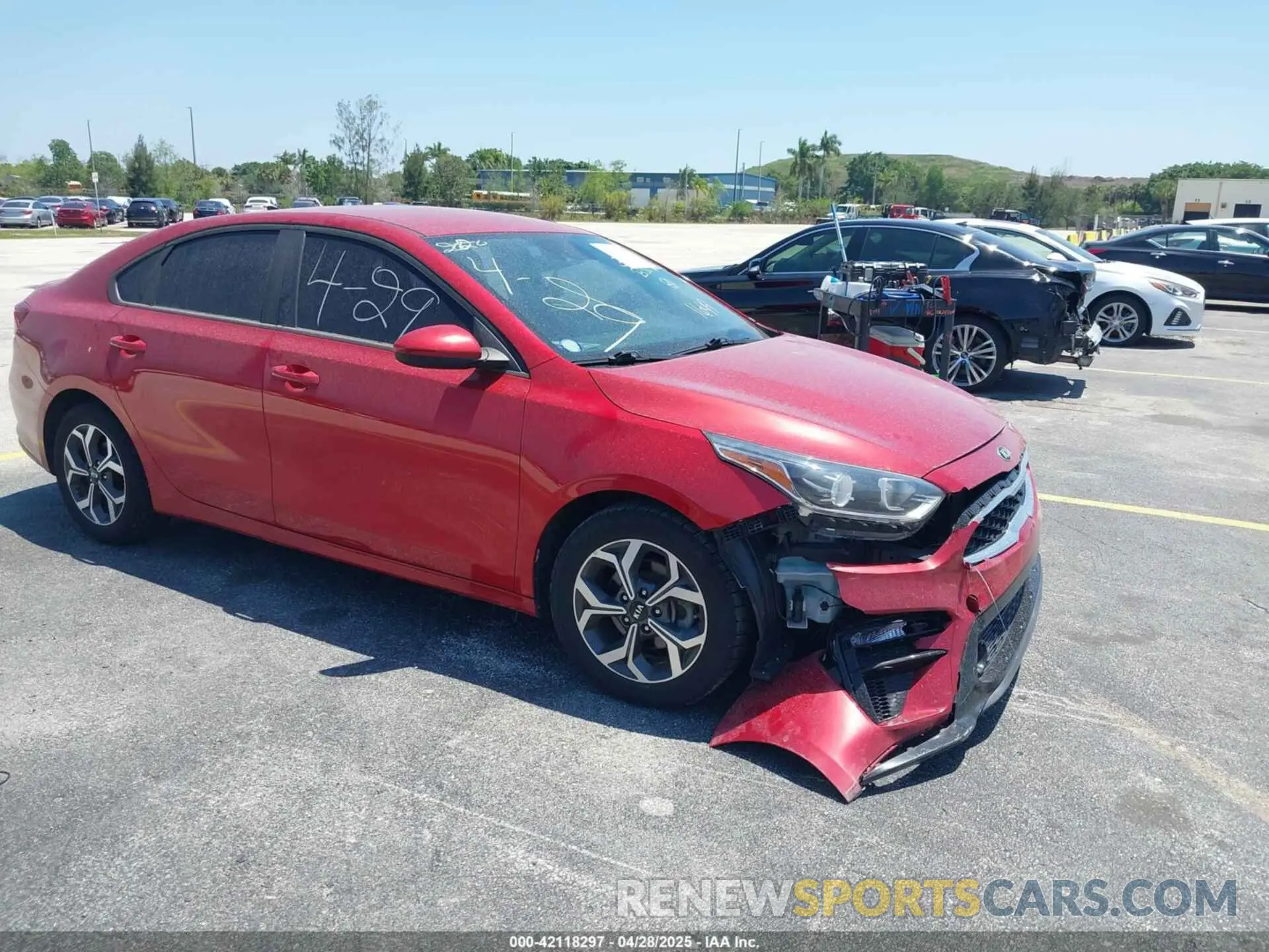 1 Photograph of a damaged car 3KPF24AD4LE201649 KIA FORTE 2020