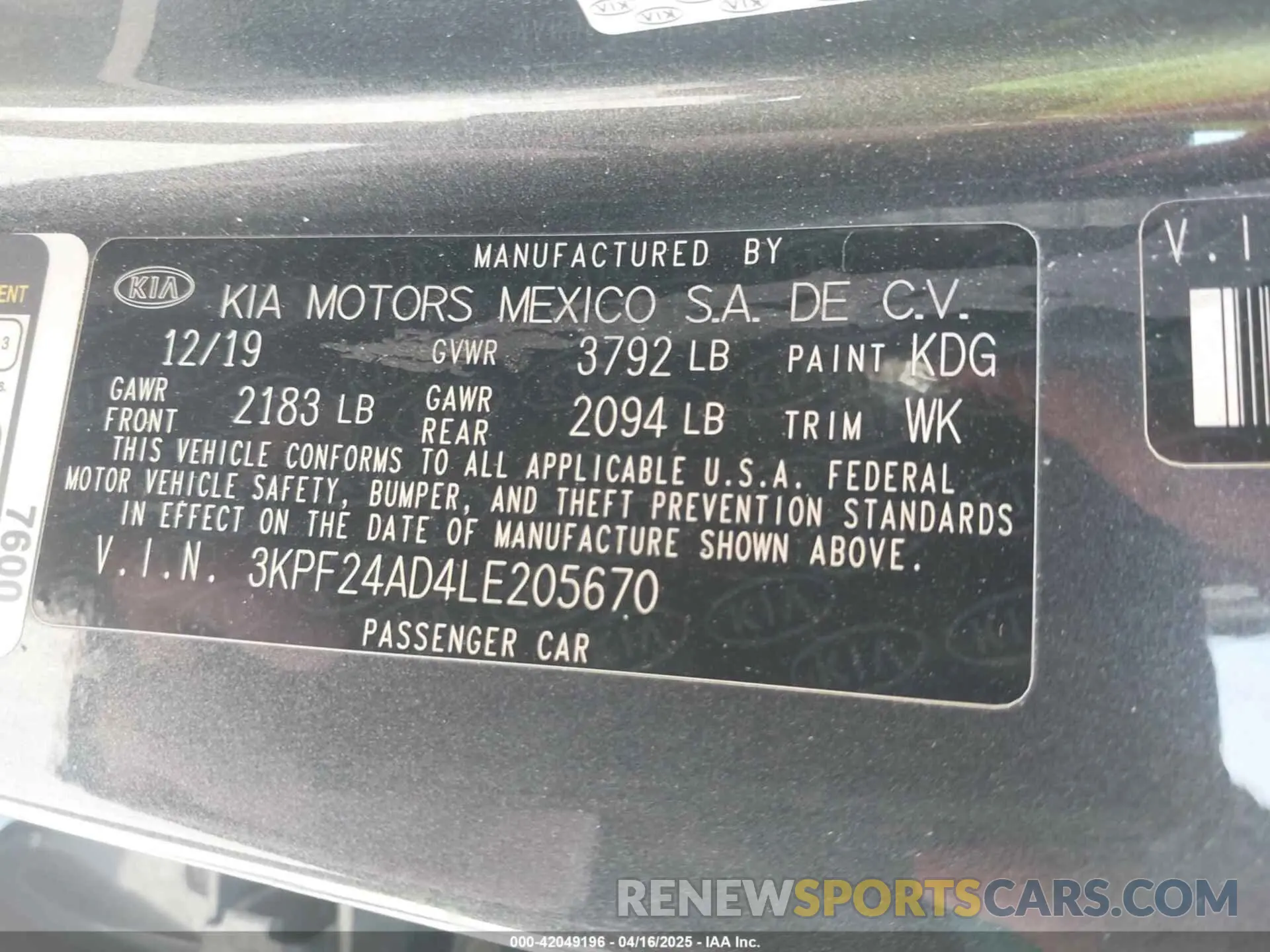 9 Photograph of a damaged car 3KPF24AD4LE205670 KIA FORTE 2020