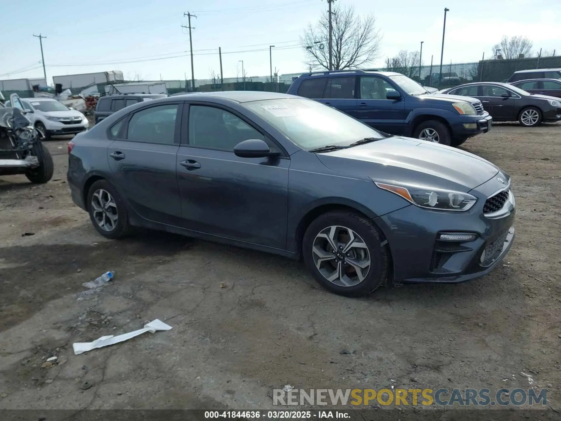 1 Photograph of a damaged car 3KPF24AD4LE206902 KIA FORTE 2020