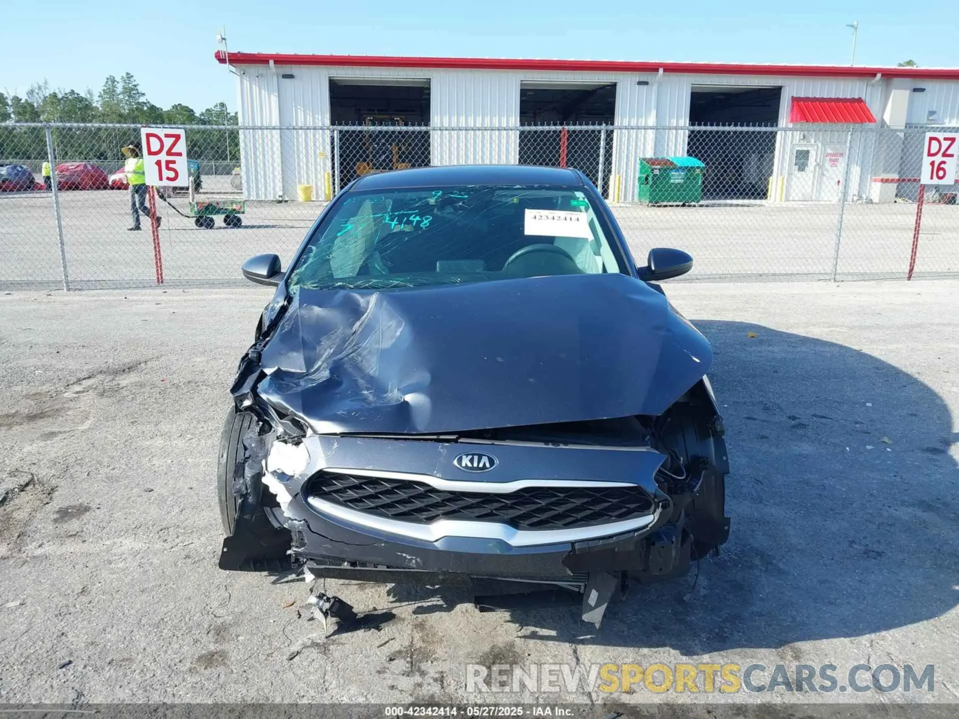 12 Photograph of a damaged car 3KPF24AD4LE234148 KIA FORTE 2020