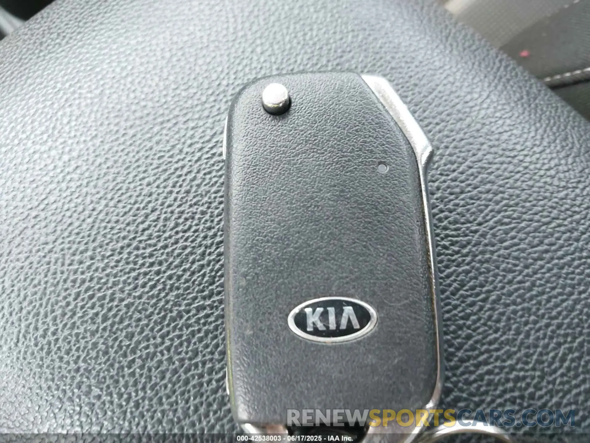 11 Photograph of a damaged car 3KPF24AD4LE257896 KIA FORTE 2020