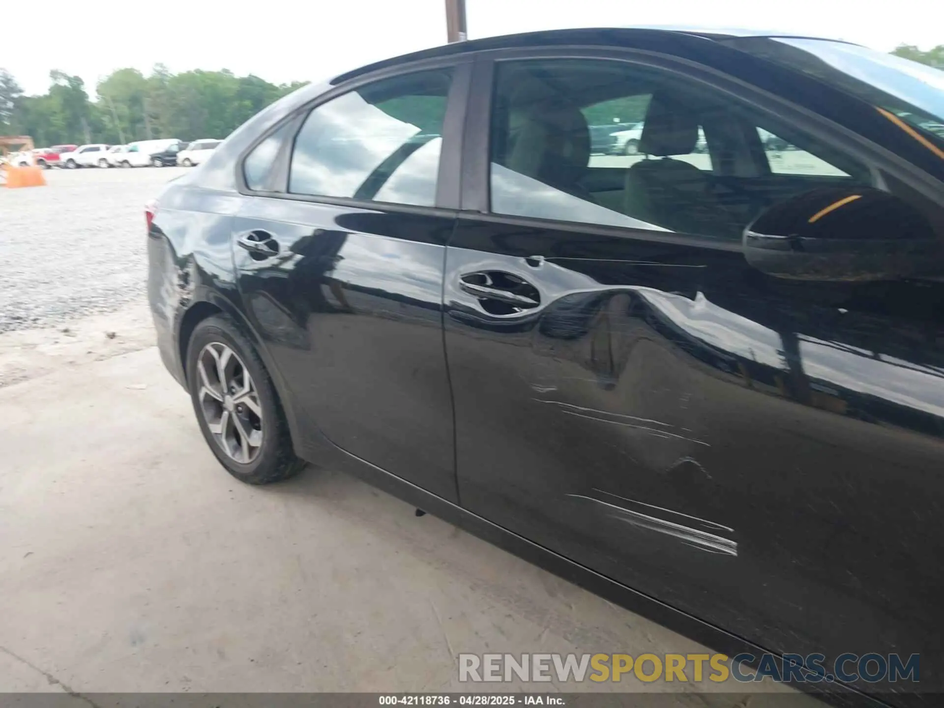 20 Photograph of a damaged car 3KPF24AD5LE141476 KIA FORTE 2020