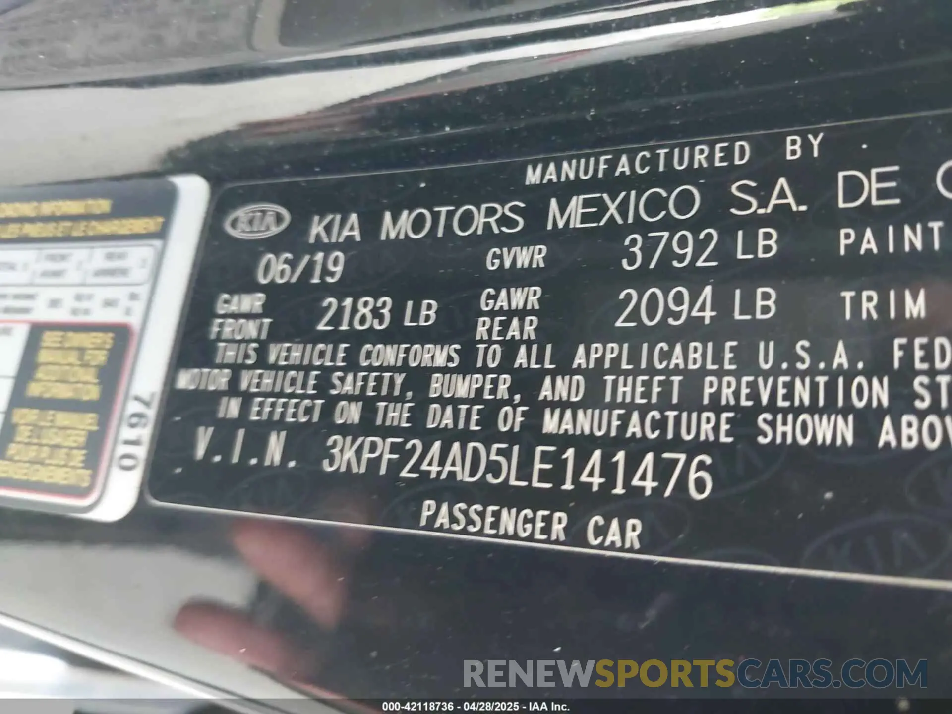 9 Photograph of a damaged car 3KPF24AD5LE141476 KIA FORTE 2020