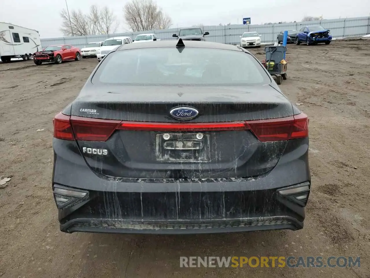 6 Photograph of a damaged car 3KPF24AD5LE143714 KIA FORTE 2020