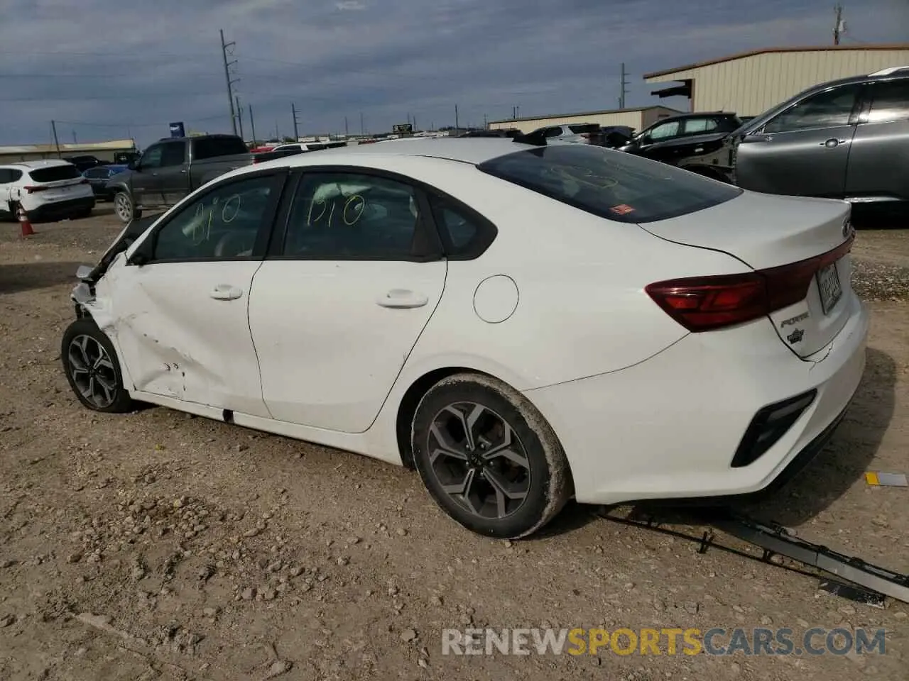 2 Photograph of a damaged car 3KPF24AD5LE145057 KIA FORTE 2020