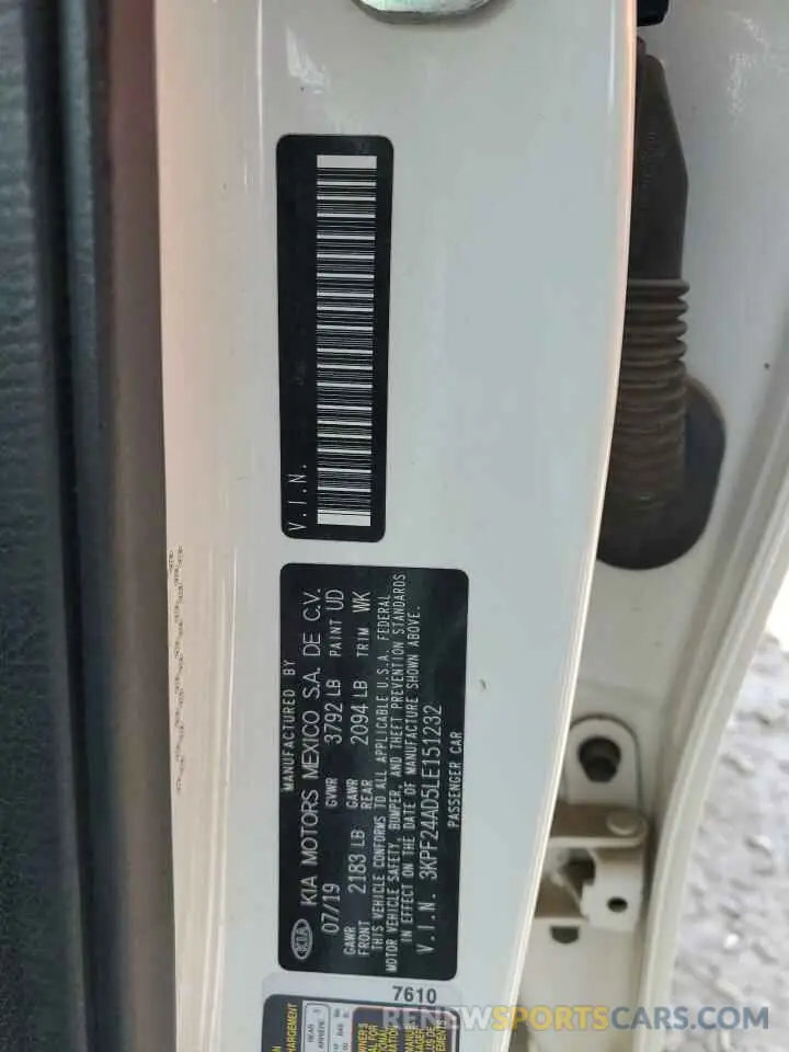 12 Photograph of a damaged car 3KPF24AD5LE151232 KIA FORTE 2020