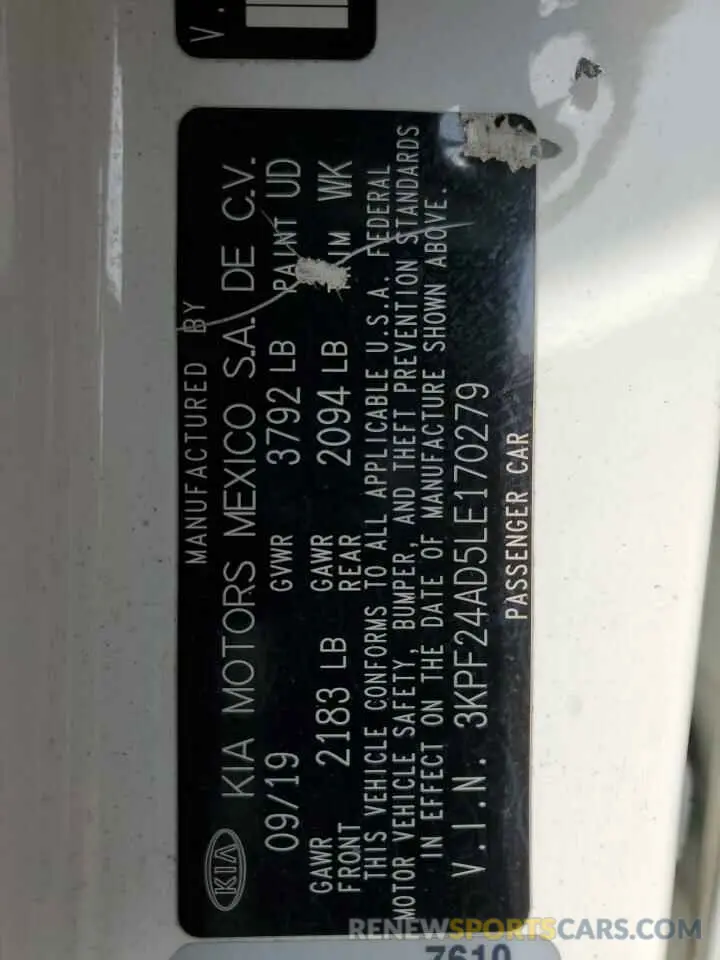 12 Photograph of a damaged car 3KPF24AD5LE170279 KIA FORTE 2020