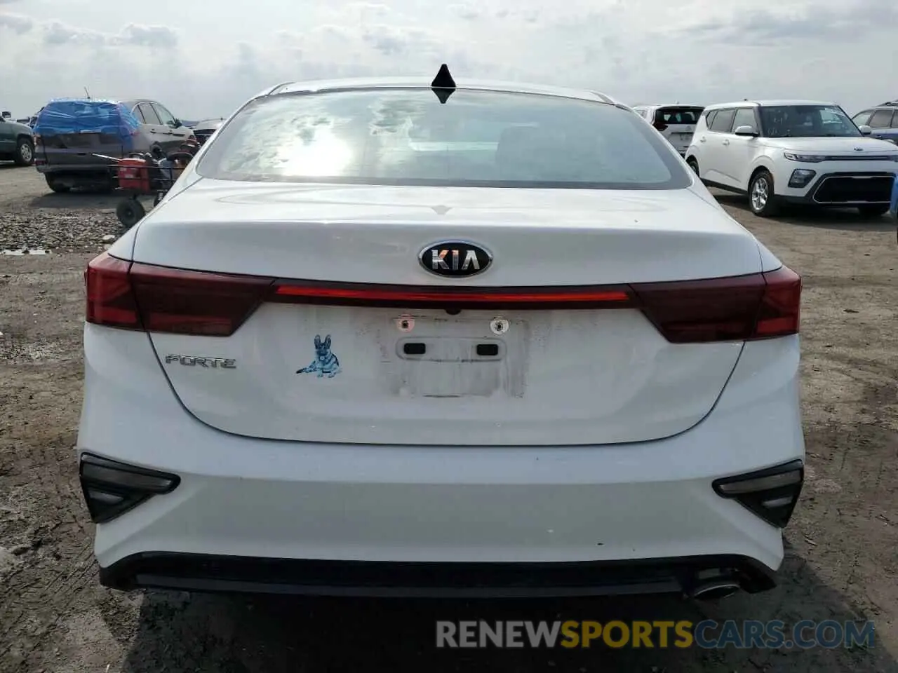 6 Photograph of a damaged car 3KPF24AD5LE170279 KIA FORTE 2020