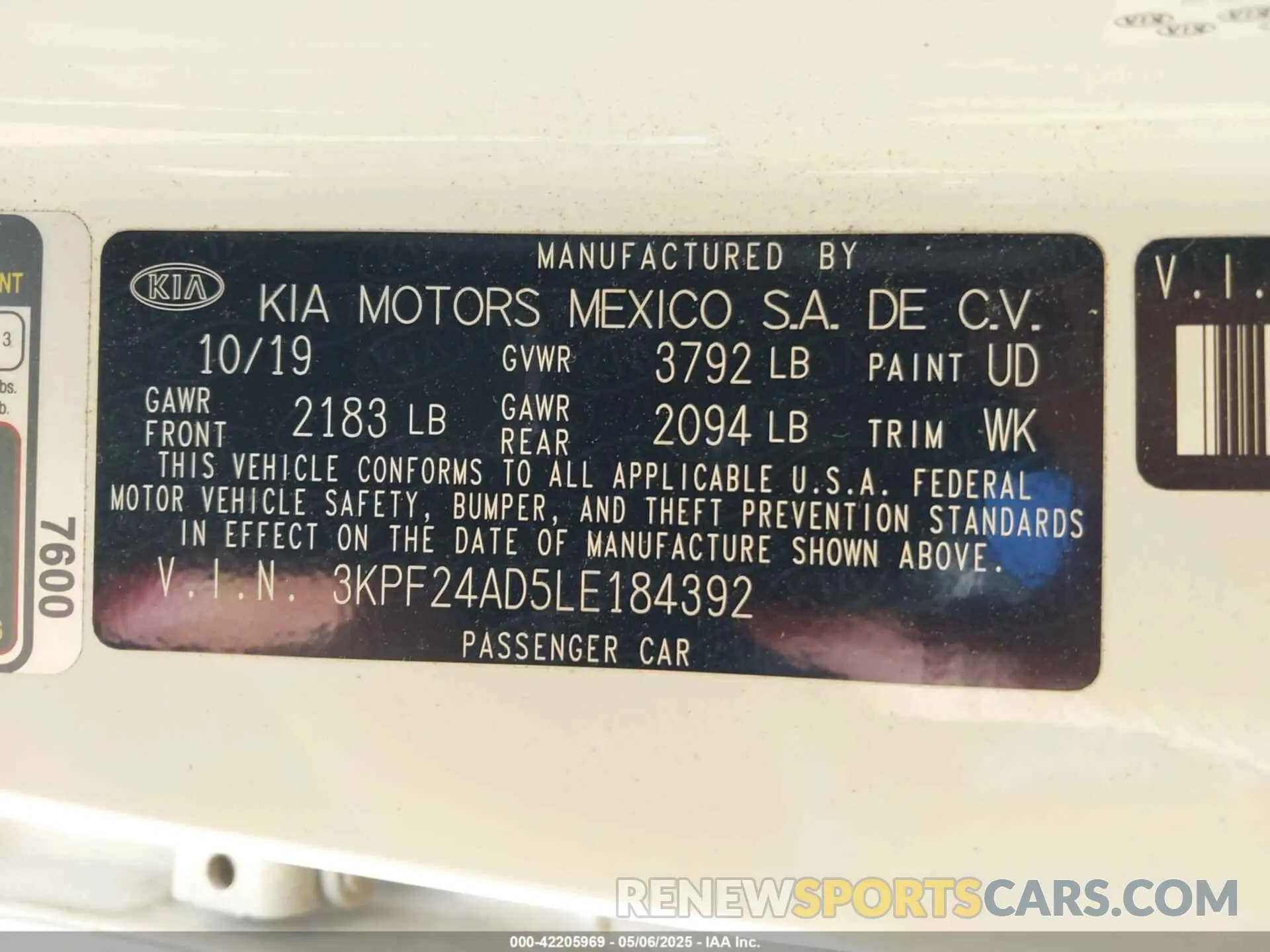 9 Photograph of a damaged car 3KPF24AD5LE184392 KIA FORTE 2020
