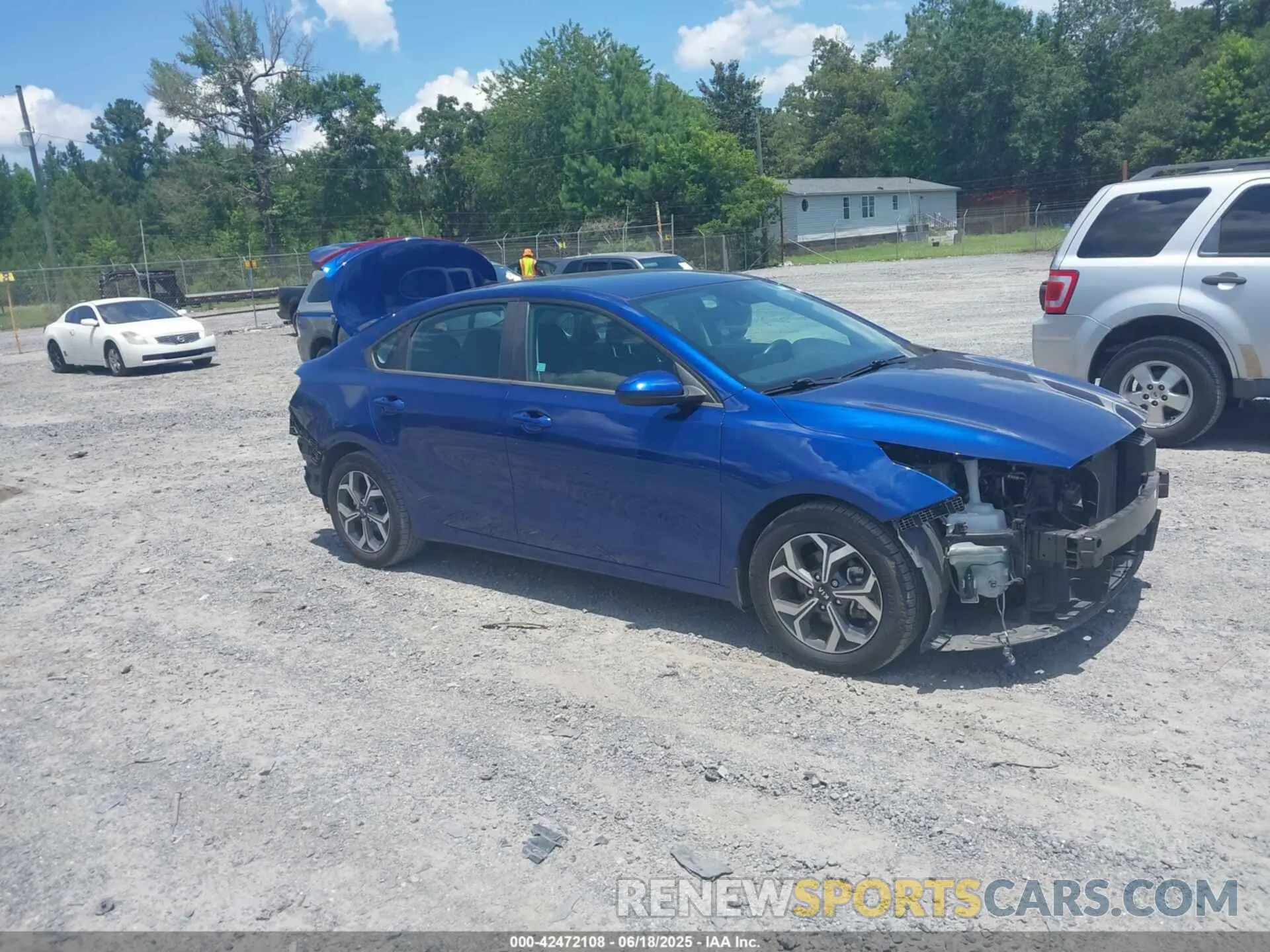 1 Photograph of a damaged car 3KPF24AD5LE186465 KIA FORTE 2020
