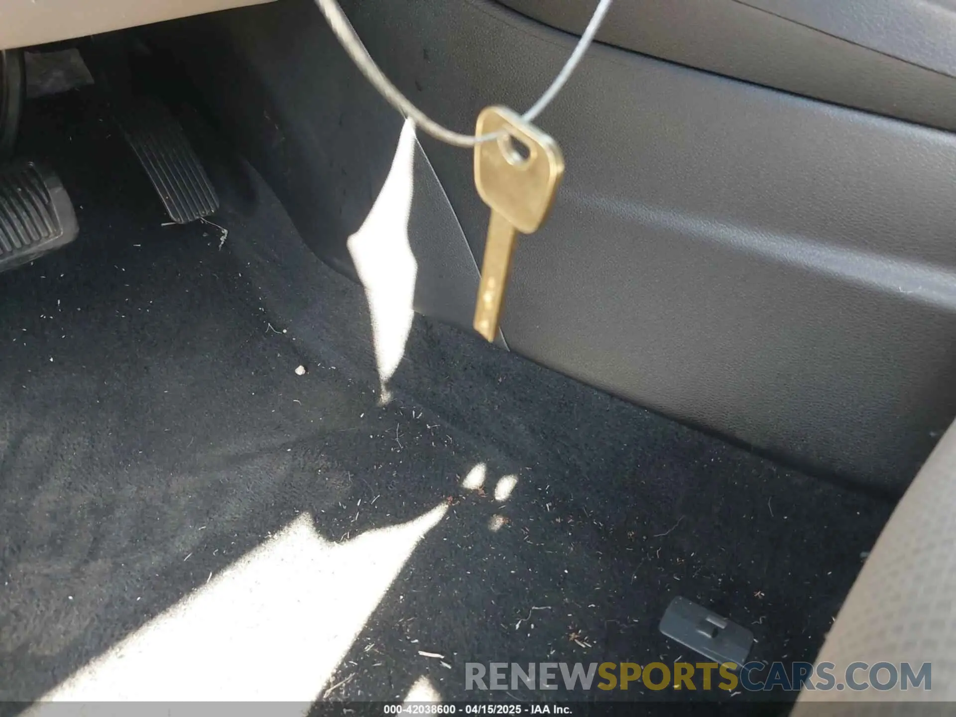 11 Photograph of a damaged car 3KPF24AD5LE204883 KIA FORTE 2020