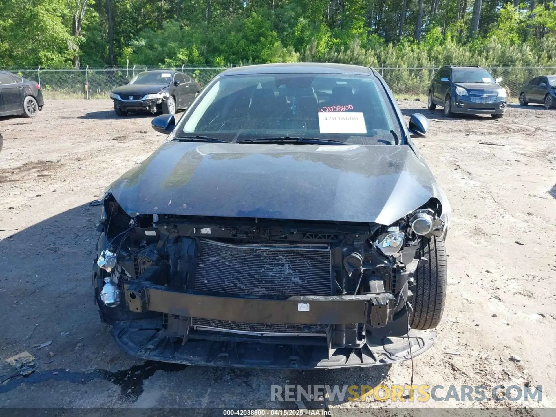 12 Photograph of a damaged car 3KPF24AD5LE204883 KIA FORTE 2020