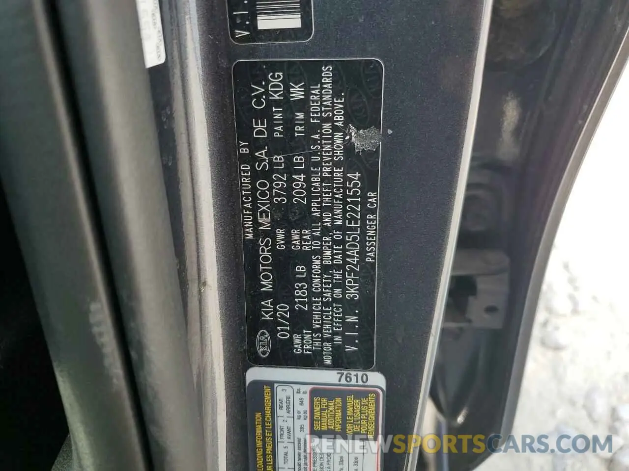 12 Photograph of a damaged car 3KPF24AD5LE221554 KIA FORTE 2020