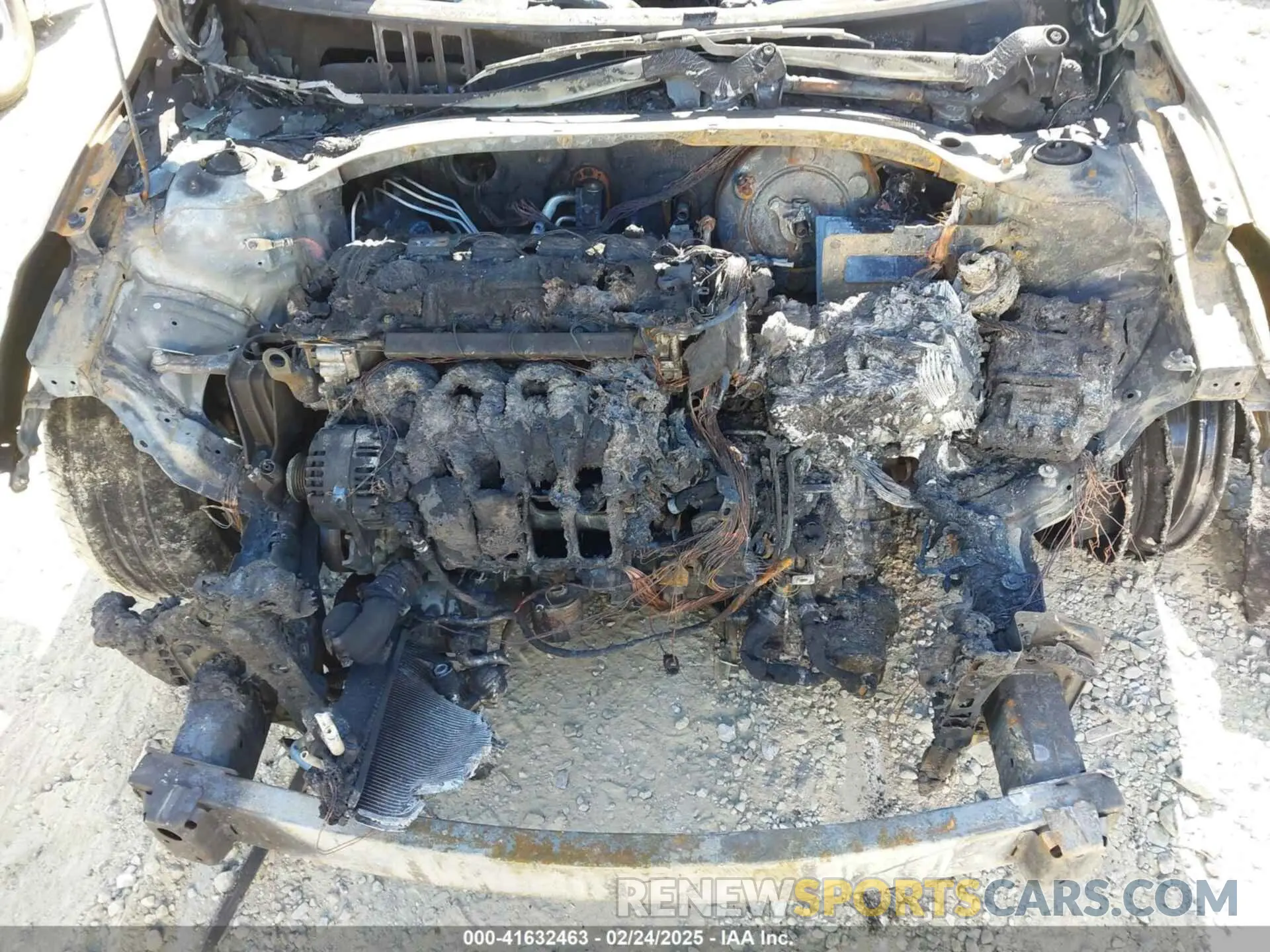 10 Photograph of a damaged car 3KPF24AD5LE232828 KIA FORTE 2020