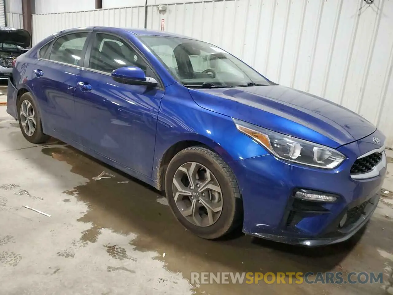 4 Photograph of a damaged car 3KPF24AD5LE236507 KIA FORTE 2020