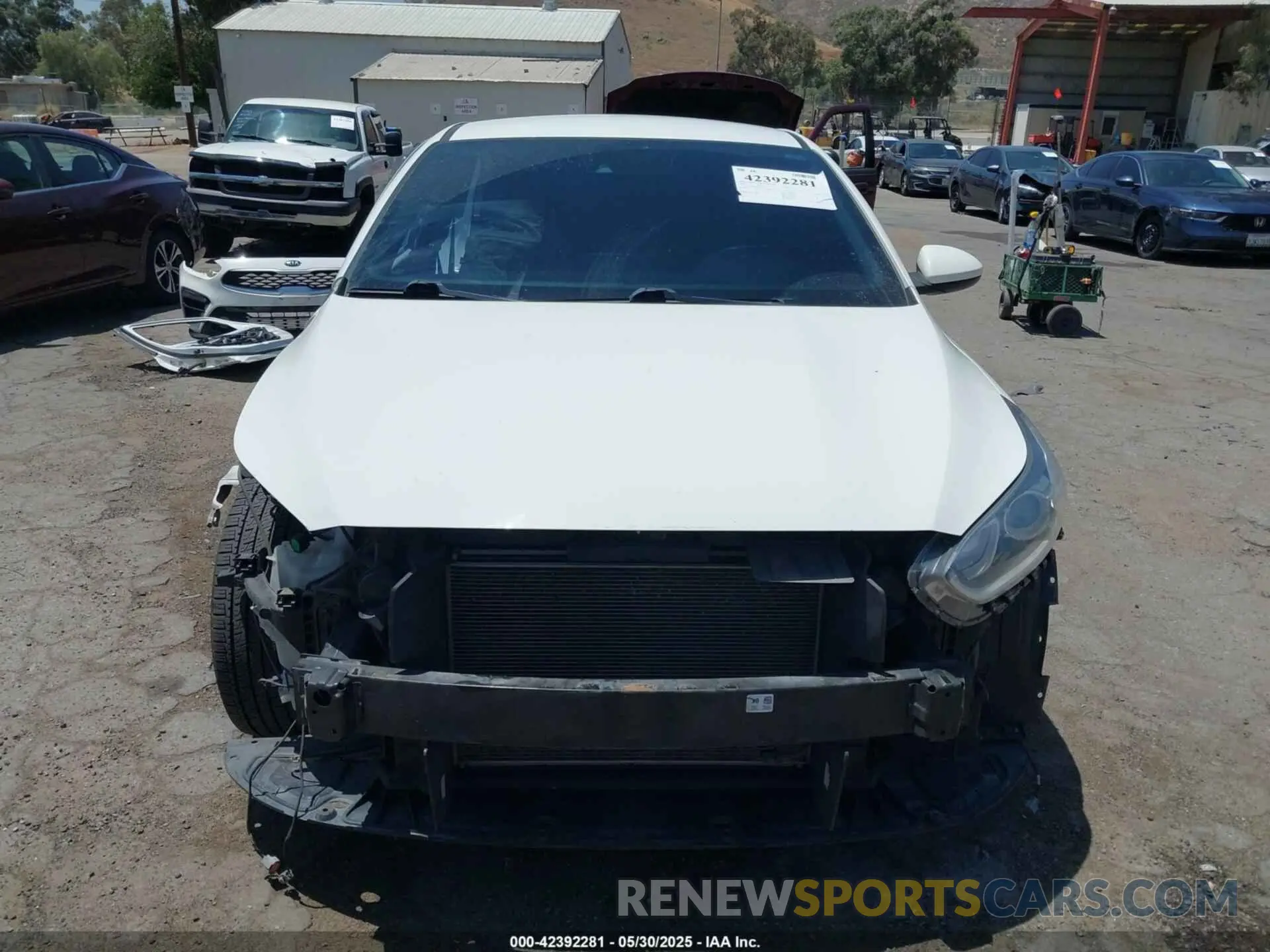 13 Photograph of a damaged car 3KPF24AD5LE239634 KIA FORTE 2020