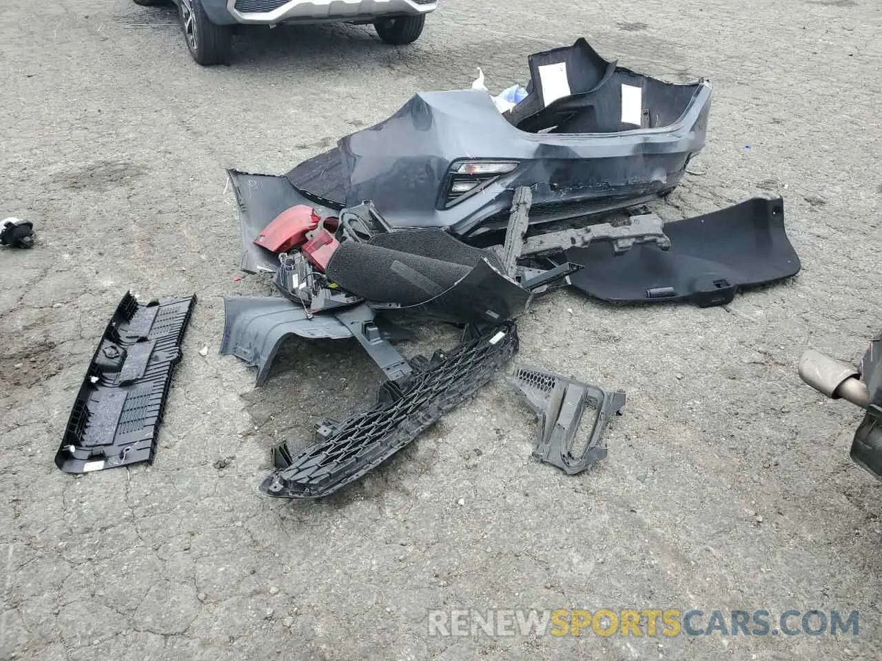 12 Photograph of a damaged car 3KPF24AD5LE248124 KIA FORTE 2020