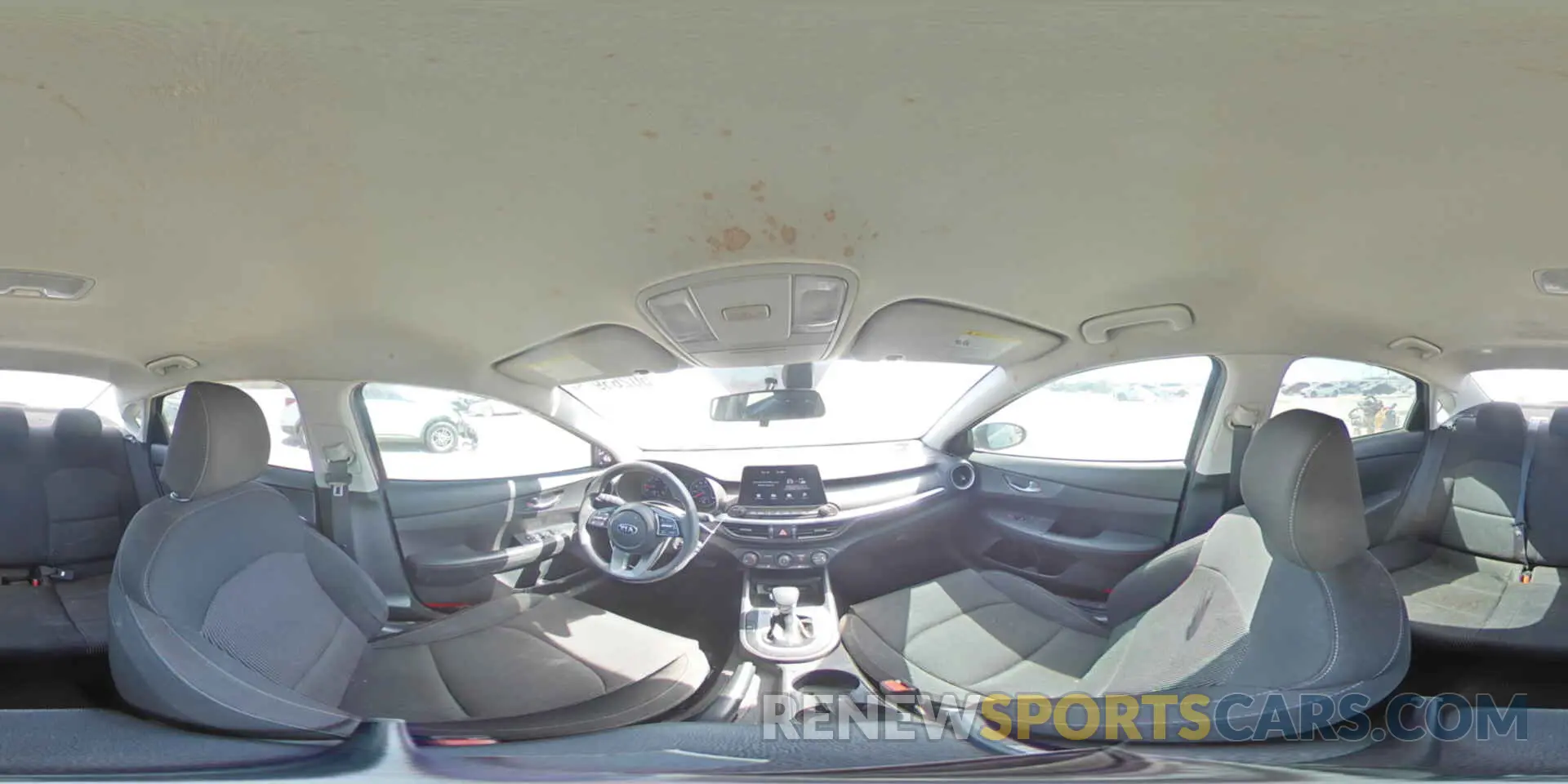 13 Photograph of a damaged car 3KPF24AD5LE249550 KIA FORTE 2020