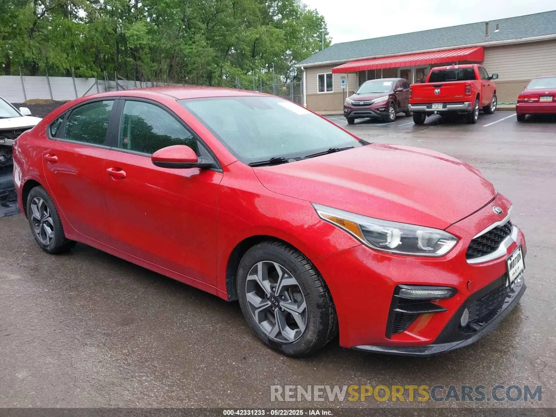 1 Photograph of a damaged car 3KPF24AD5LE255316 KIA FORTE 2020