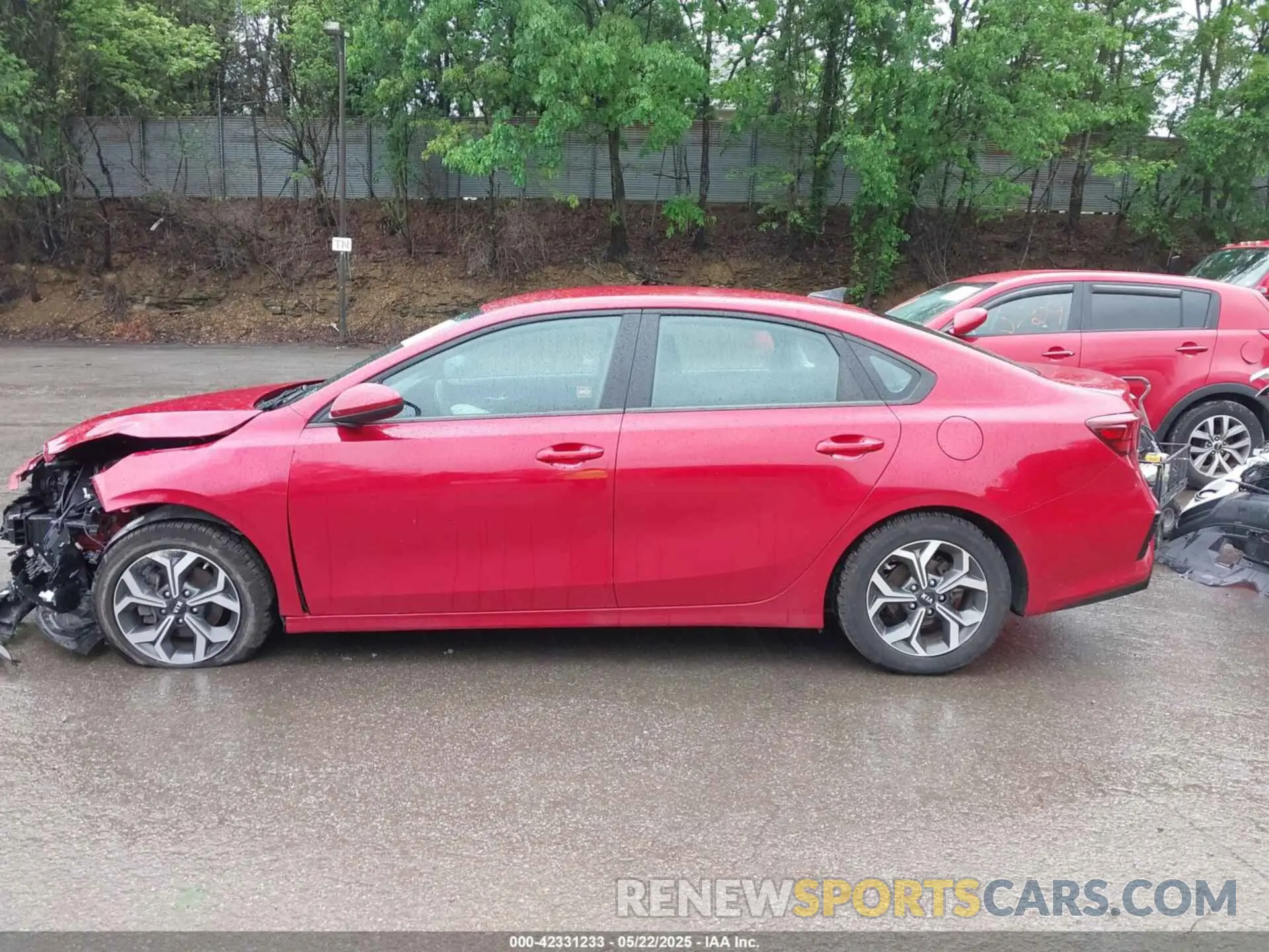 15 Photograph of a damaged car 3KPF24AD5LE255316 KIA FORTE 2020