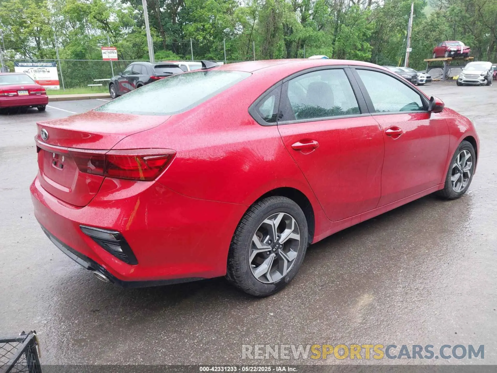 4 Photograph of a damaged car 3KPF24AD5LE255316 KIA FORTE 2020