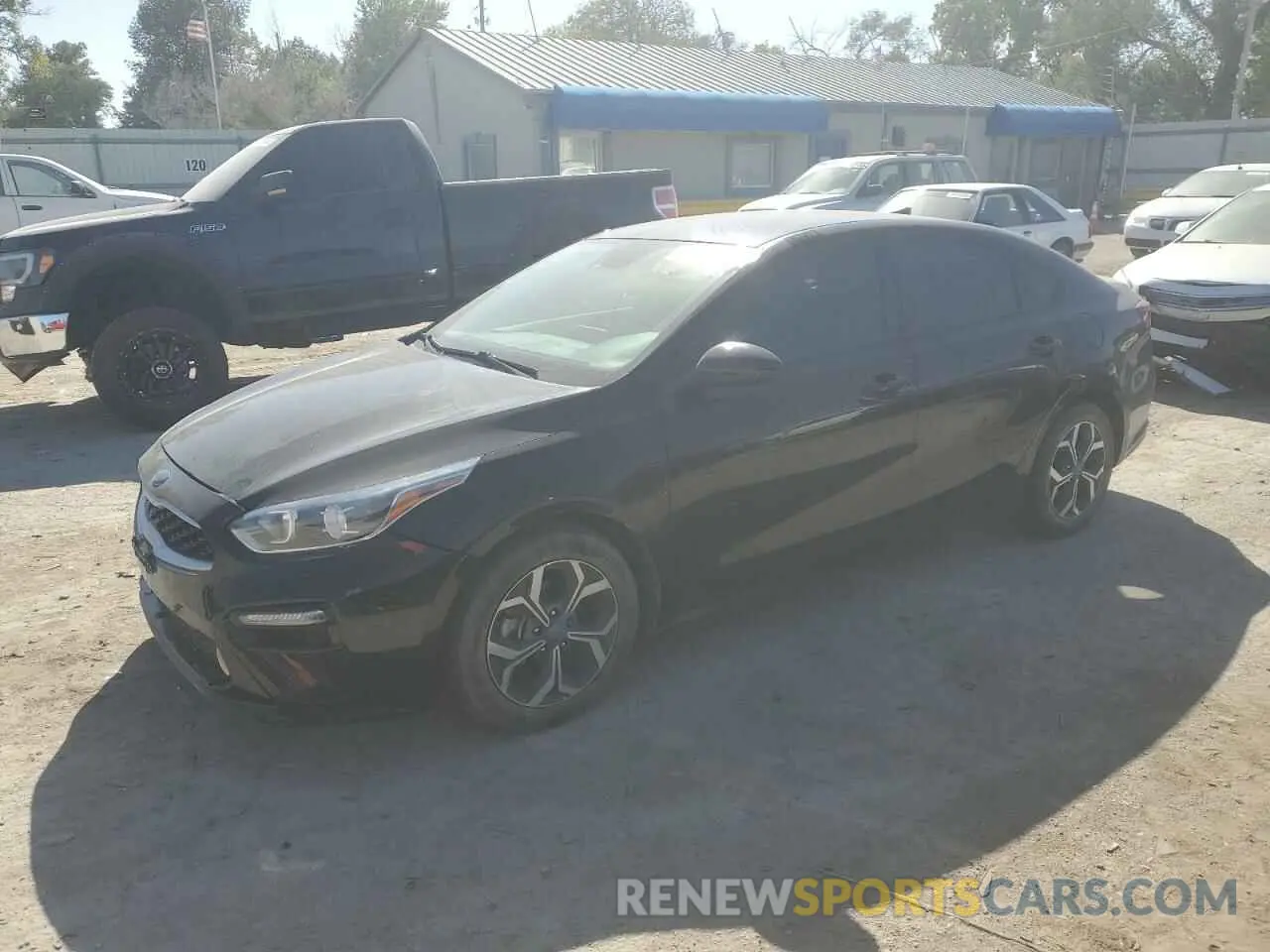 1 Photograph of a damaged car 3KPF24AD5LE260581 KIA FORTE 2020