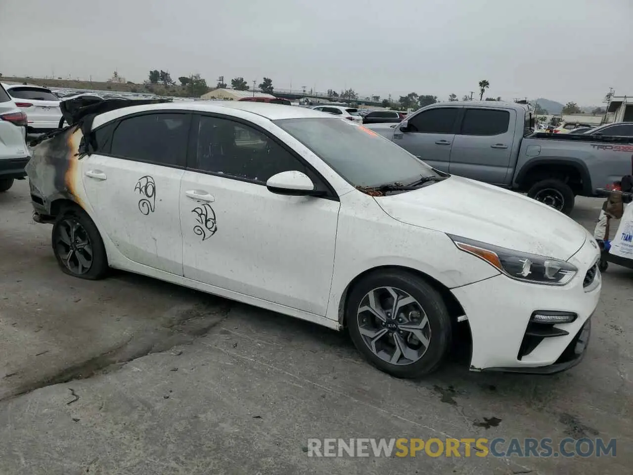 4 Photograph of a damaged car 3KPF24AD6LE150767 KIA FORTE 2020